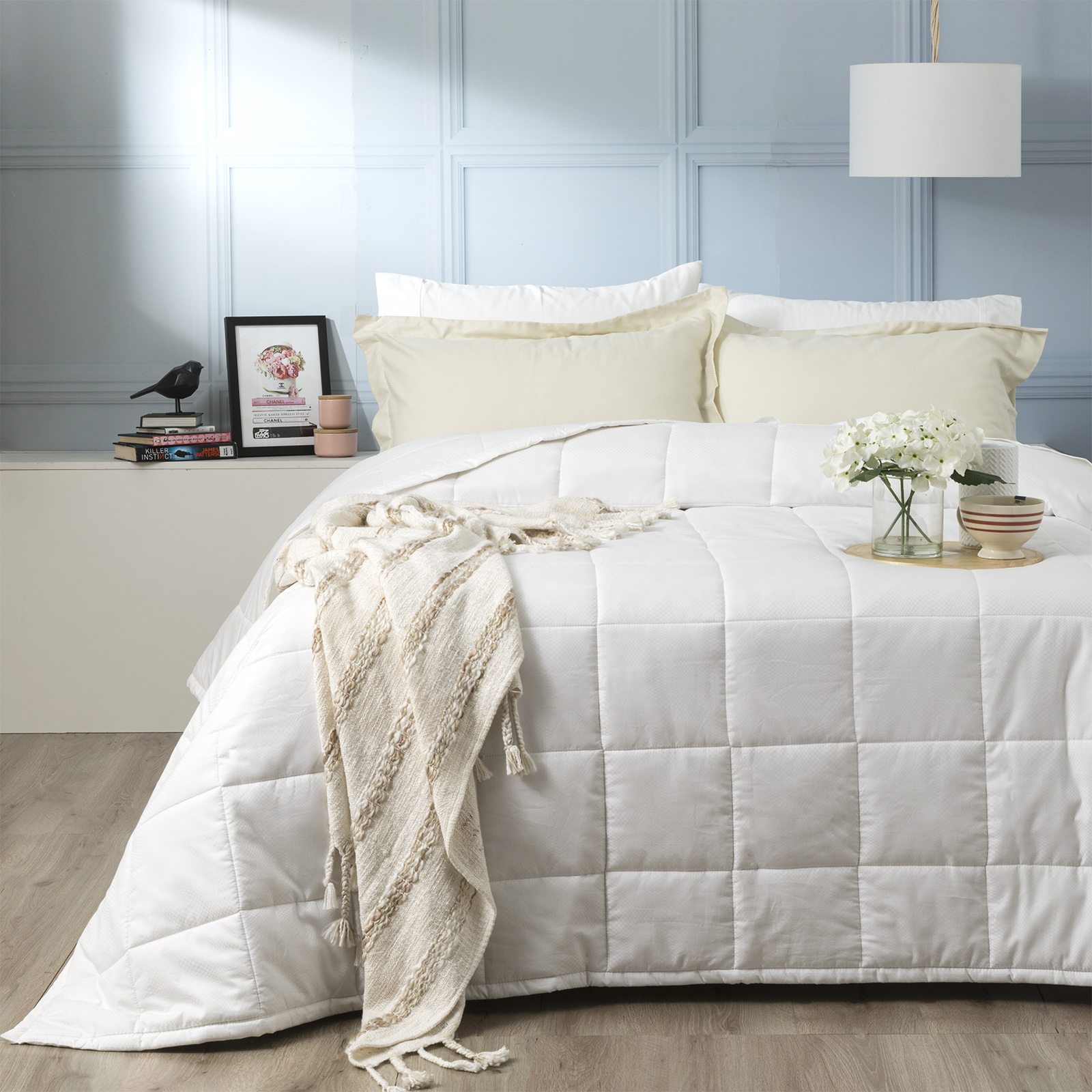 V107-SH319905-195317-00 Checks 500 TC Cotton Jacquard White Comforter Set by Ddecor Home Queen - Image 1
