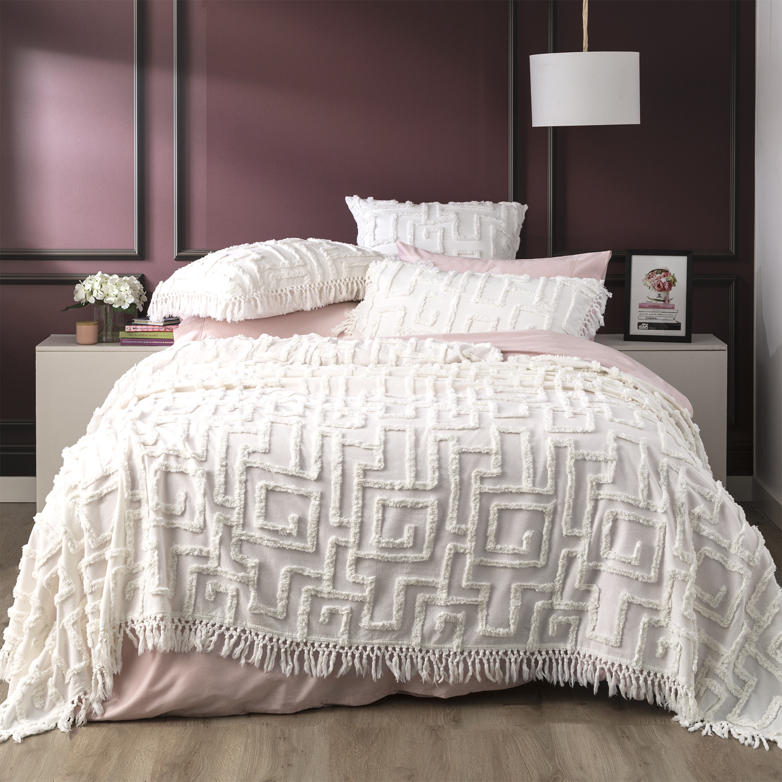 V107-SH321340-195654-00 Riley 100% Cotton Vintage Washed Tufted White Bed Cover Set by Renee Taylor Queen/King - Image 1