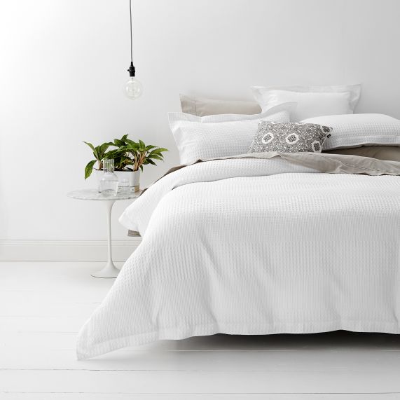 V107-SH323100-196802-00 Elegance Waffle Cotton Jacquard White Quilt Cover Set by Renee Taylor Queen - Image 1