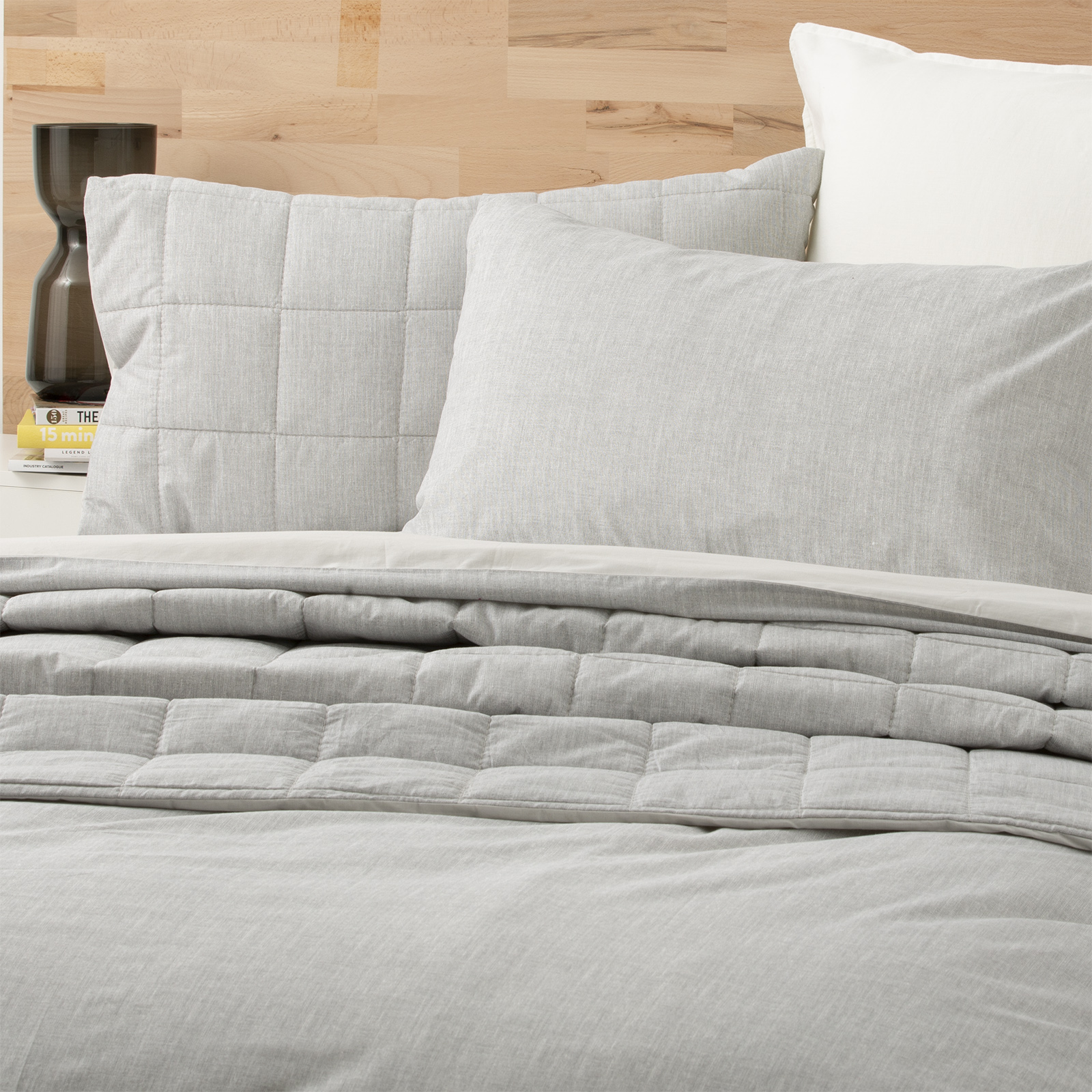 V107-SH323315-196086-00 Castlerock Chambray Washed Cotton Quilt Cover Set by Renee Taylor Queen - Image 1