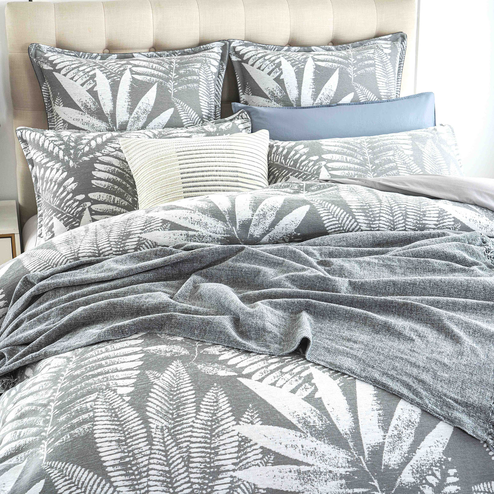 V107-SH326320-196870-00 Raven Jacquard Charcoal Quilt Cover Set by Renee Taylor Super King - Image 1