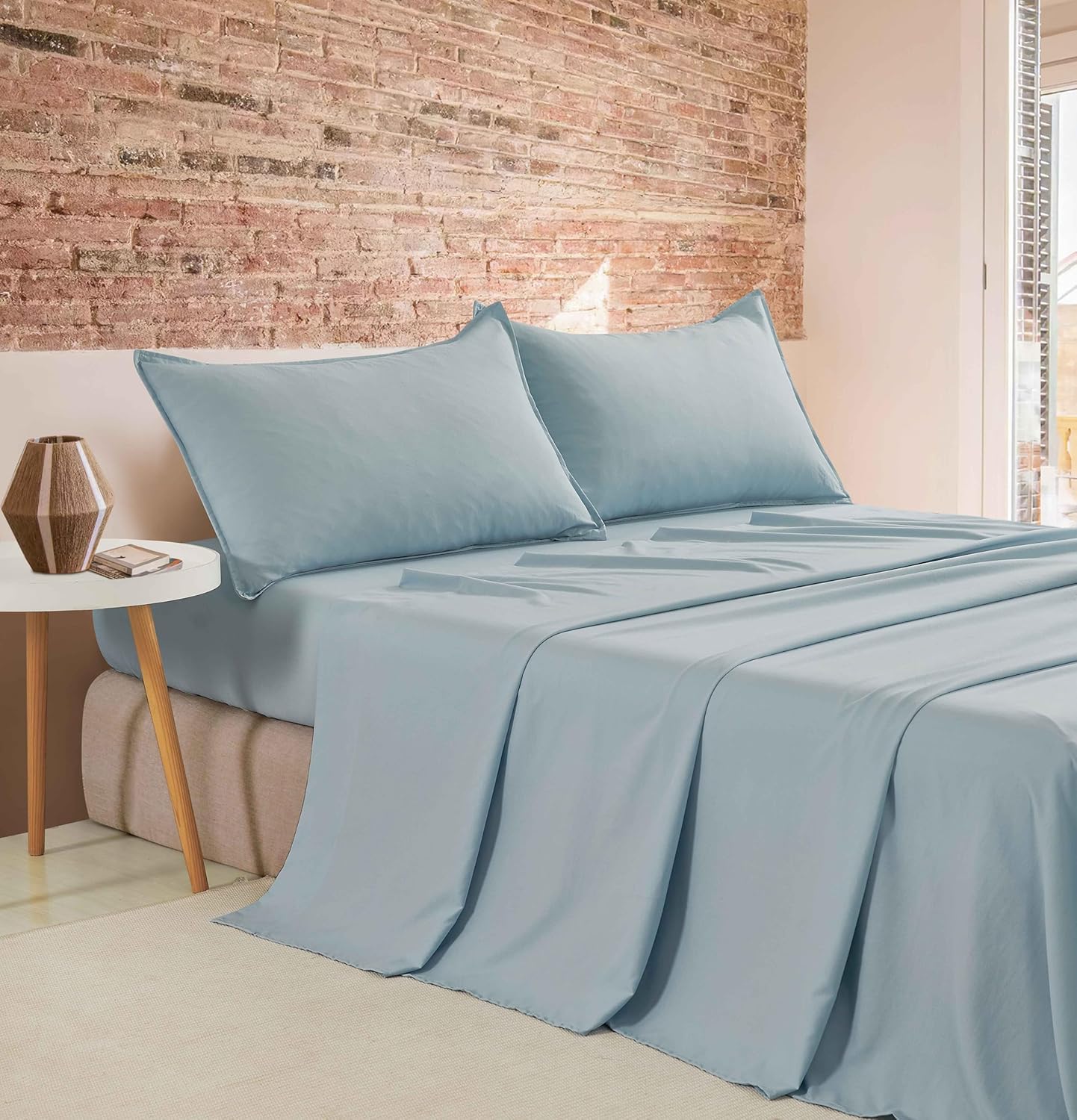 V439-ASSTBLUEWM-218362-00 Vintage Washed Microfibre Sheet Set (Blue, Single) - Image 1