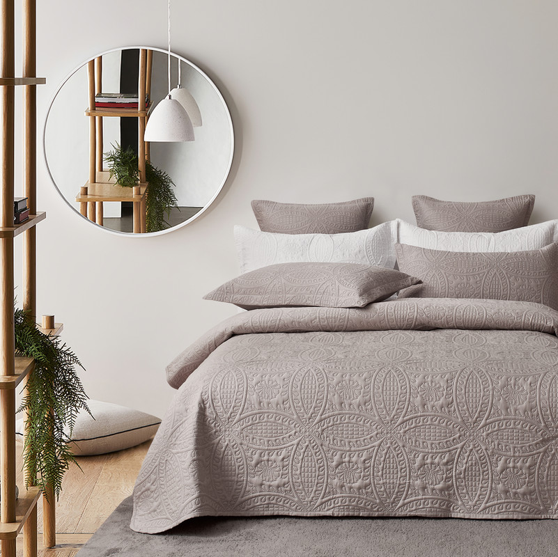 V439-CCOVERLETBG-72333-00 Lisbon Quilted 3-Piece Embossed Coverlet Set (Beige, Double/Queen) - Image 1