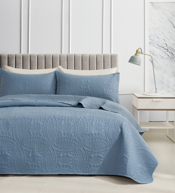 V439-CCOVERLETBU-72341-00 Lisbon Quilted 3-Piece Embossed Coverlet Set (Blue, Double/Queen) - Image 1