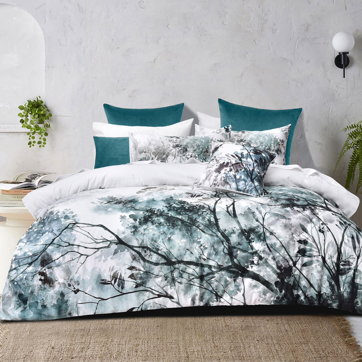 V442-BCA-QUILTCS-SHERBROOKE-WHITE-KI-206219-00 Bianca Sherbrooke White Cotton Sateen Quilt Cover Set King - Image 1