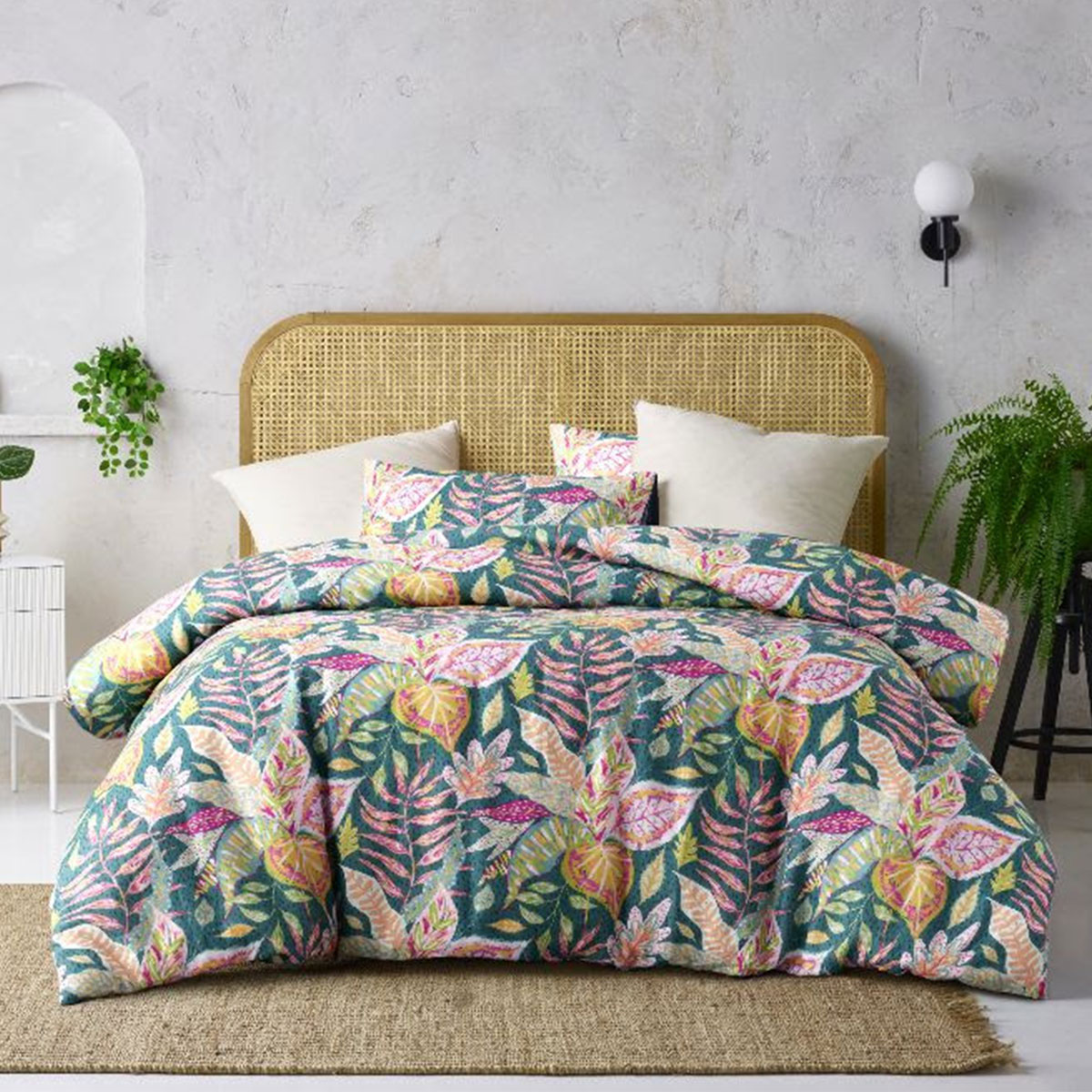 V442-HIN-QUILTCS-CARMILA-MULTI-KI-82840-00 Accessorize Betty Carmila Printed Linen Cotton Quilt Cover Set King - Image 1