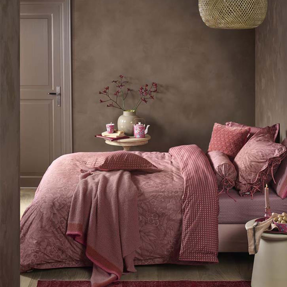 V442-HIN-QUILTCS-CASADEIFIORI-TERRA-KI-158442-00 PIP Studio Casa Dei Fiori Terra Cotton Quilt Cover Set King - Image 1