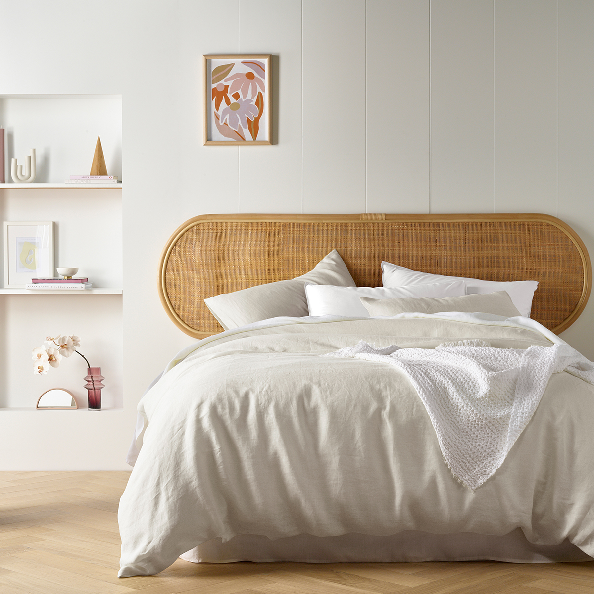 V442-HIN-QUILTCS-FRENCHLINEN-NATURAL-QS-158688-00 Vintage Design Homewares Natural French Linen Quilt Cover Set Queen - Image 1