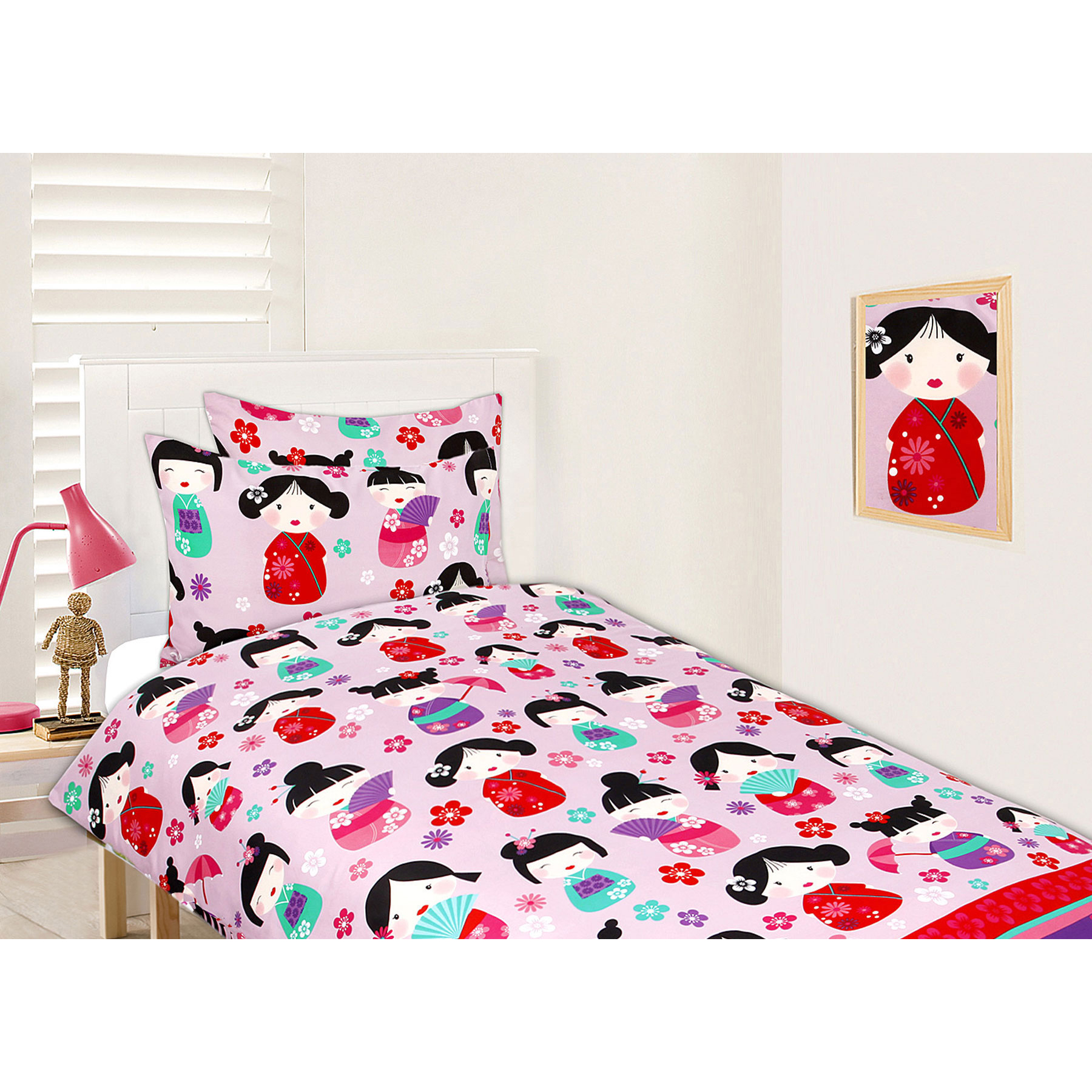 V442-HIN-QUILTCS-GLOWINTHEDARK-CHINA-DOLL-DS-83194-00 Happy Kids Glow in the Dark Quilt Cover Set China Doll Double - Image 1