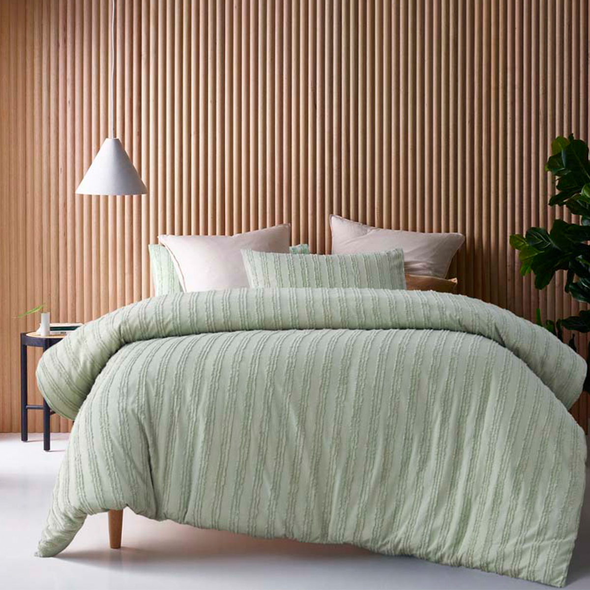 V442-HIN-QUILTCS-REFLECTIONS-SAGE-KI-150551-00 Vintage Design Homewares Reflections Sage Cotton Quilt Cover Set King - Image 1