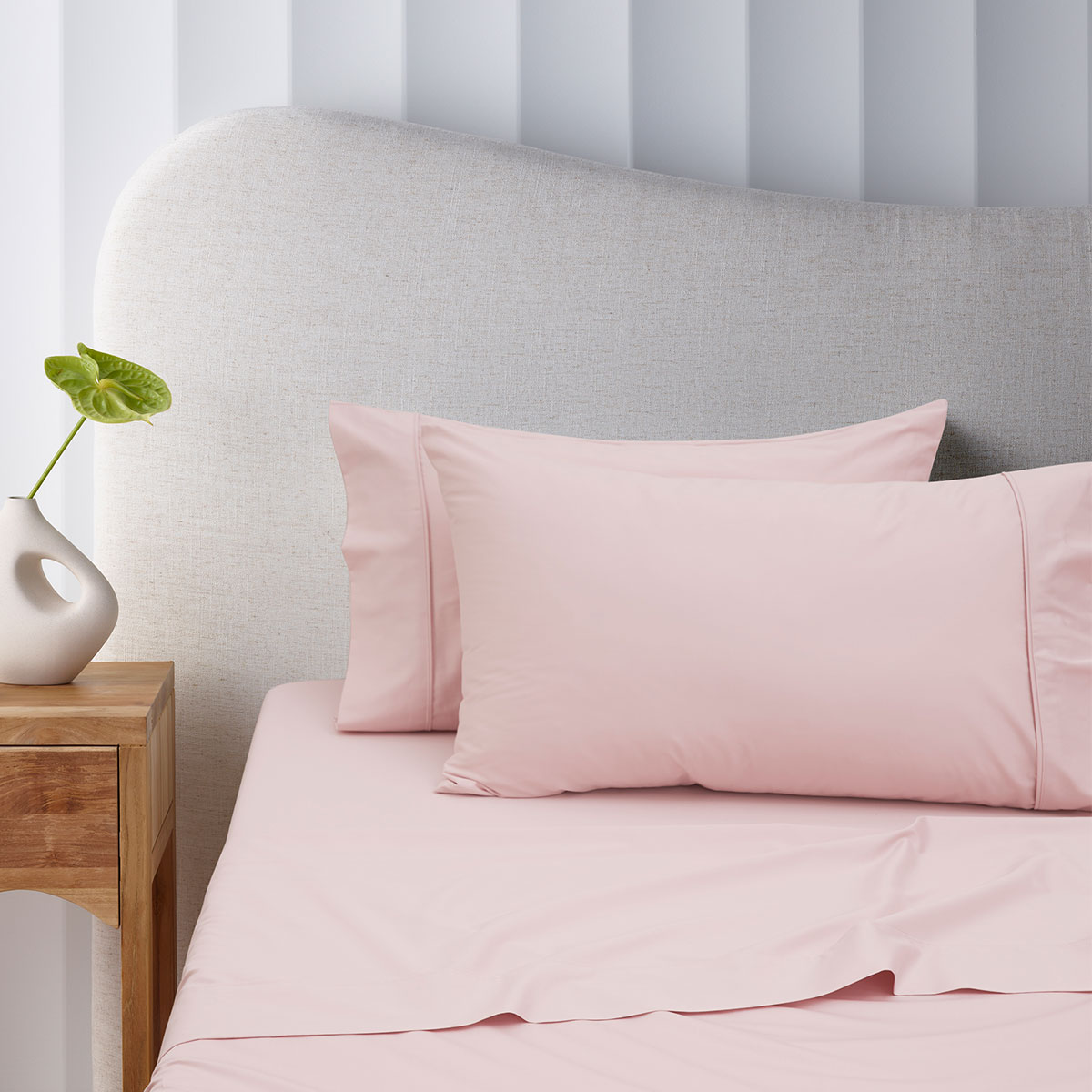 V442-HIN-SHEETS-BAMBOOCOTTON40CM-BLUSH-KI-190011-00 Accessorize 400TC Blush Bamboo Cotton Sheet Set 40cm Wall King - Image 1