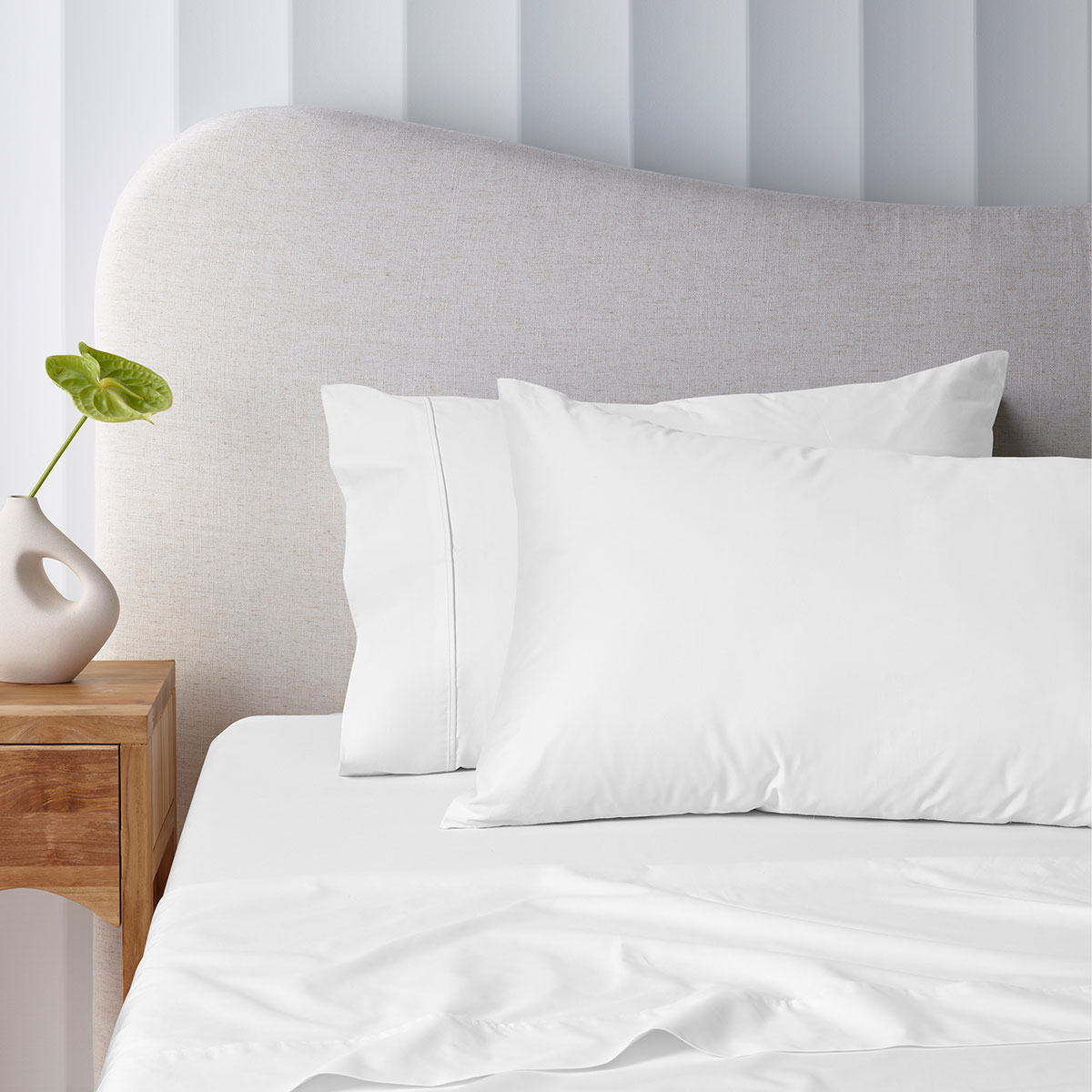 V442-HIN-SHEETS-BAMBOOCOTTON40CM-WHITE-KI-190026-00 Accessorize 400TC White Bamboo Cotton Sheet Set 40cm Wall King - Image 1