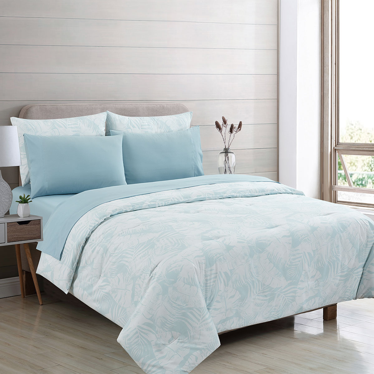 V442-INT-COMFORTER-7PCSBAYVIEW-BLUE-QS-185256-00 Ardor Bayview Blue 7 Pcs Bed-In-A-Bag Comforter Set with Sheet Set Queen - Image 1