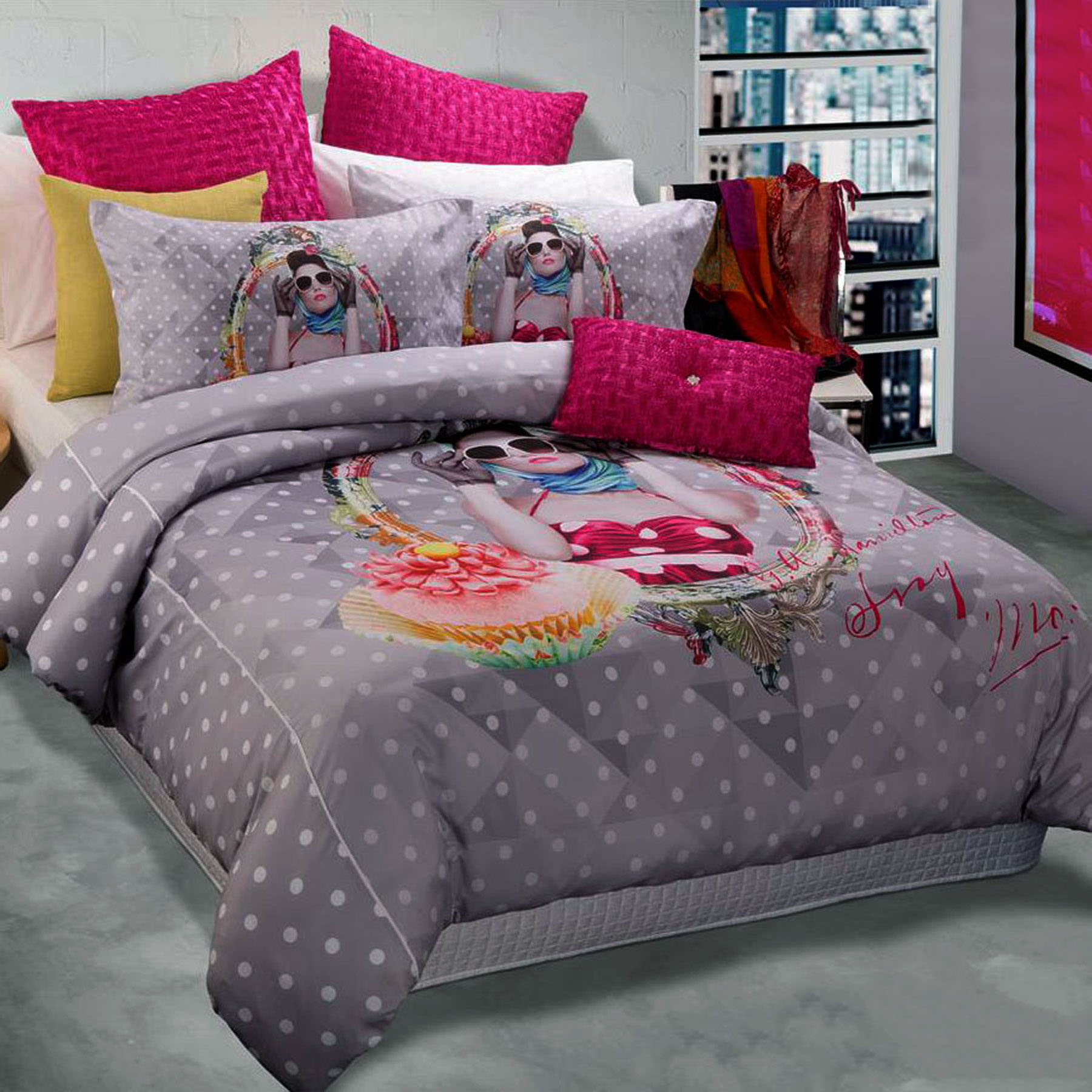 V442-MFL-QUILTCS-VOGUE-SILVER-KI-204206-00 Georges Fine Linens Vogue Silver Quilt Cover Set - King - Image 1