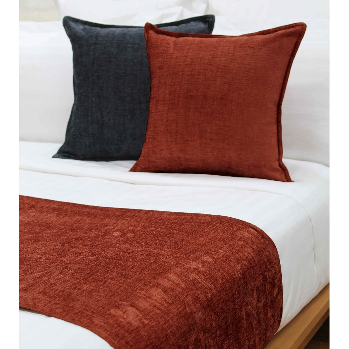 V442-WAM-BEDR-PARKER-RUSSET-KI-204855-00 Jason Parker Russet Bed Runner King - Image 1