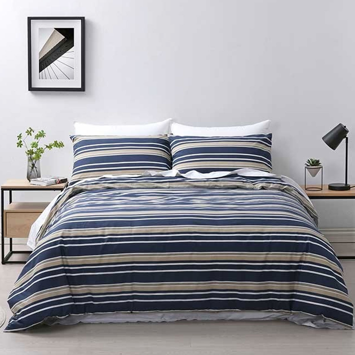 V442-WAM-QUILTCS-BRIGHTON-MIDNIGHT-SB-213136-00 Jason Brighton Midnight Blue Quilt Cover Set Single - Image 1