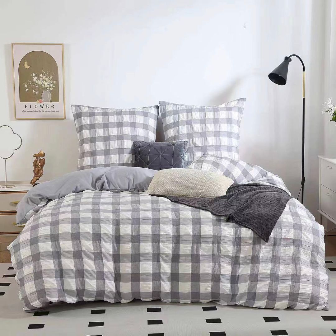 V493-JH-SK-06-150837-00 Rylee Grey Check Seersucker Quilt Cover Set - Super King Size - Image 1