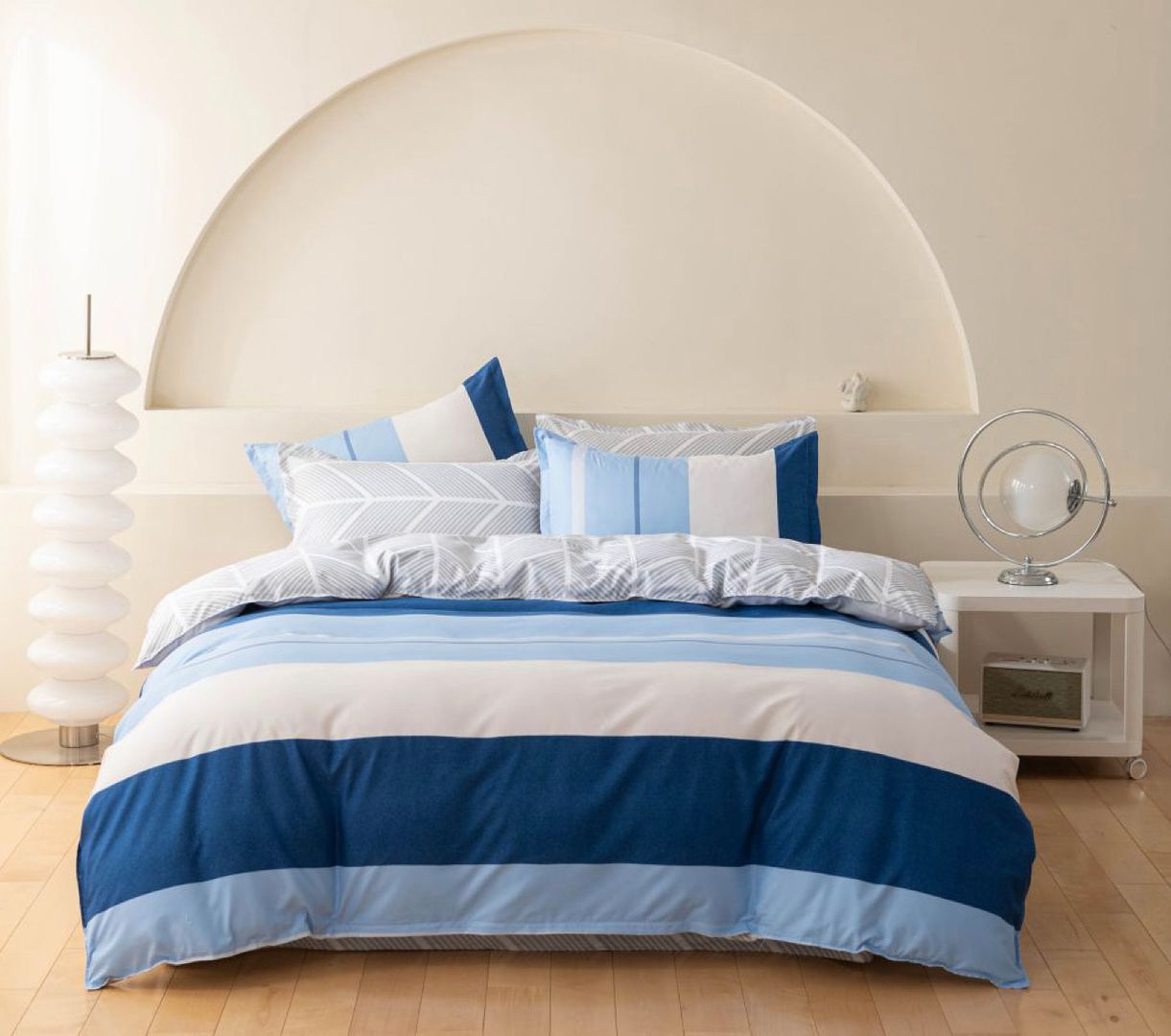 V493-MSK-476-150751-00 Mannix Striped Quilt Cover Set - Super King Size - Image 1