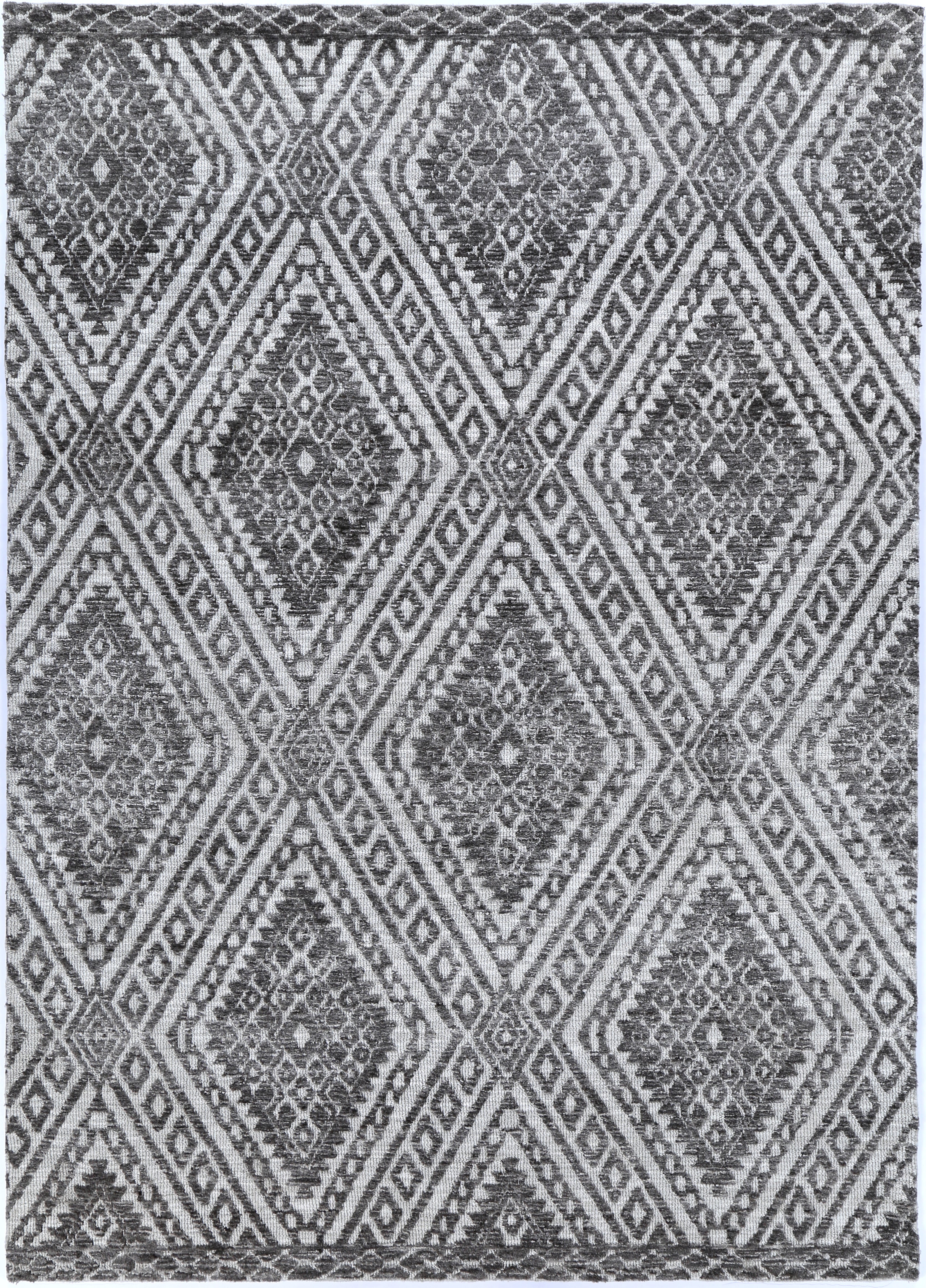V516-AMRI16005GREY-140527-00 Amritsar AMRI05 Grey 160X230 - Image 1