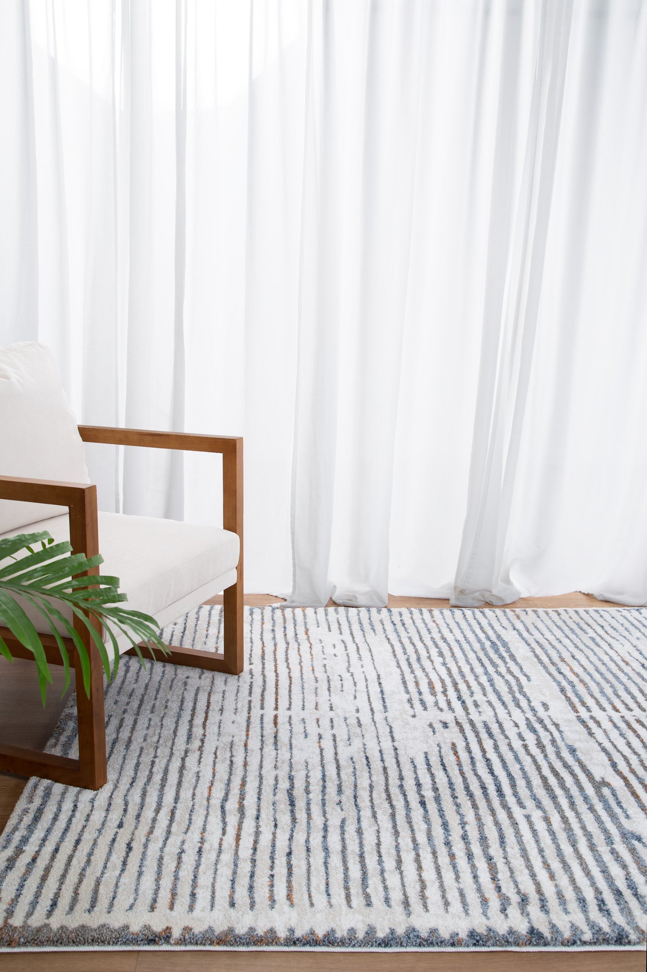V516-INDU24005-140495-00 INDULGENCE INDU005 240x330 - Image 1