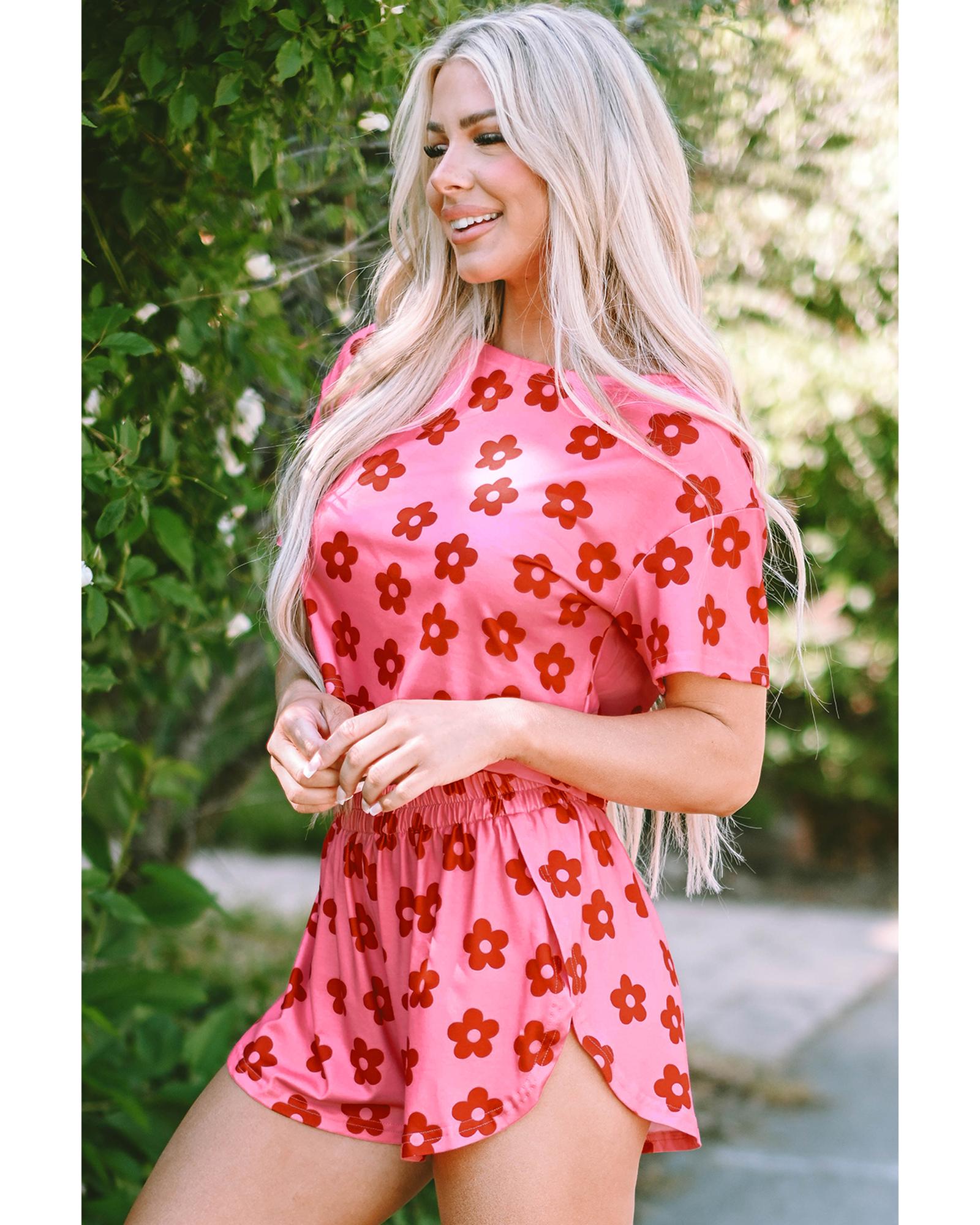 V539-AZEXDC15887-P620-M-202508270850-00 Rose Floral Print Crop Tee and Shorts Lounge Set - M - Image 1