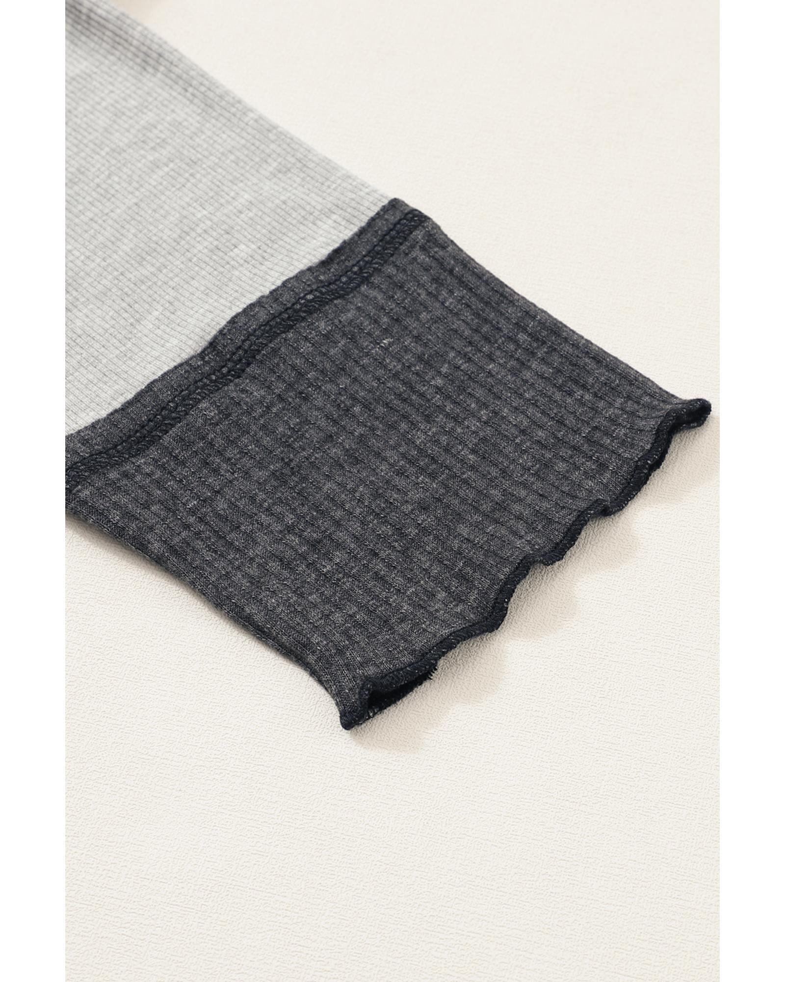 V539-AZEXDC25122767-P11-S-202506112041-00 Gray Colorblock Seamed Ribbed Henley Hoodie - S - Image 1