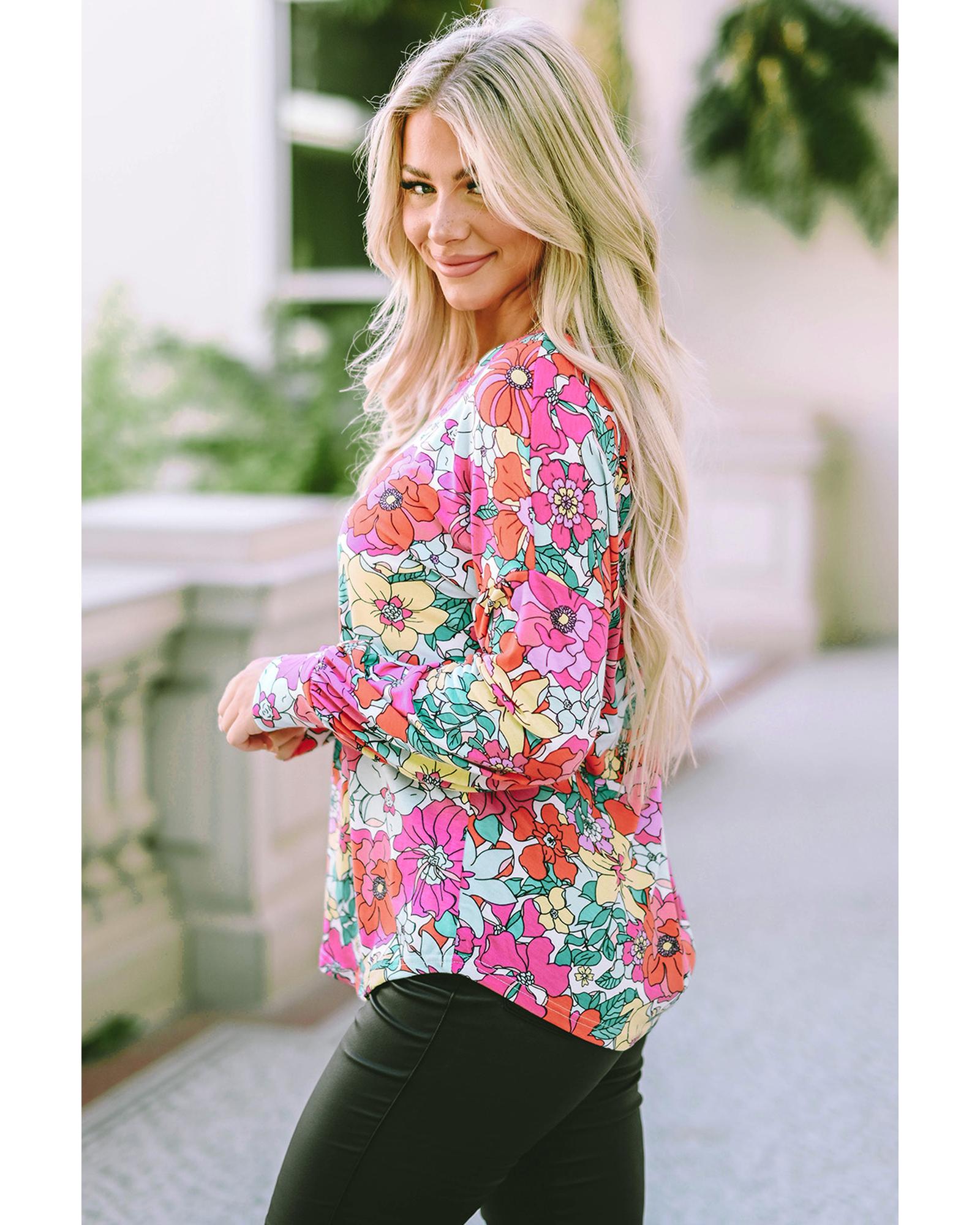 V539-AZEXDC25122934-22-L-202508251940-00 Azura Exchange Floral Long Sleeve Top with Twisted Hollow-out Back - L - Image 1