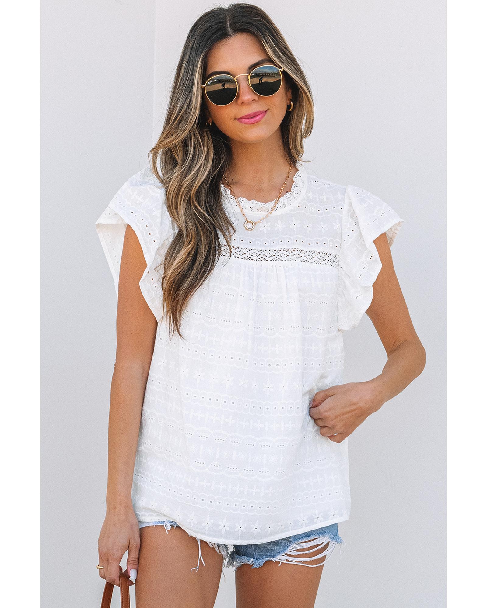 V539-AZEXDC25127165-P1-2XL-202508270400-00 White Lace Neckline Flutter Sleeve Eyelets Blouse - 2XL - Image 1