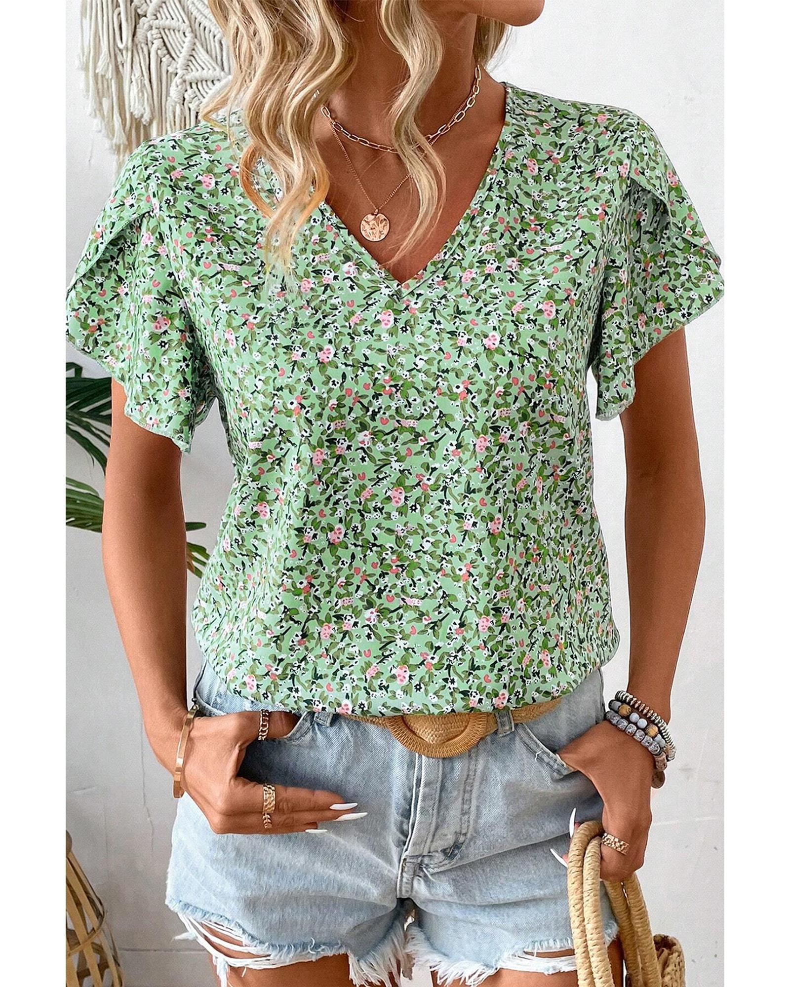 V539-AZEXDC25129667-P920-M-202508271110-00 Green Boho Floral V Neck Wrap Short Sleeve Blouse - M - Image 1