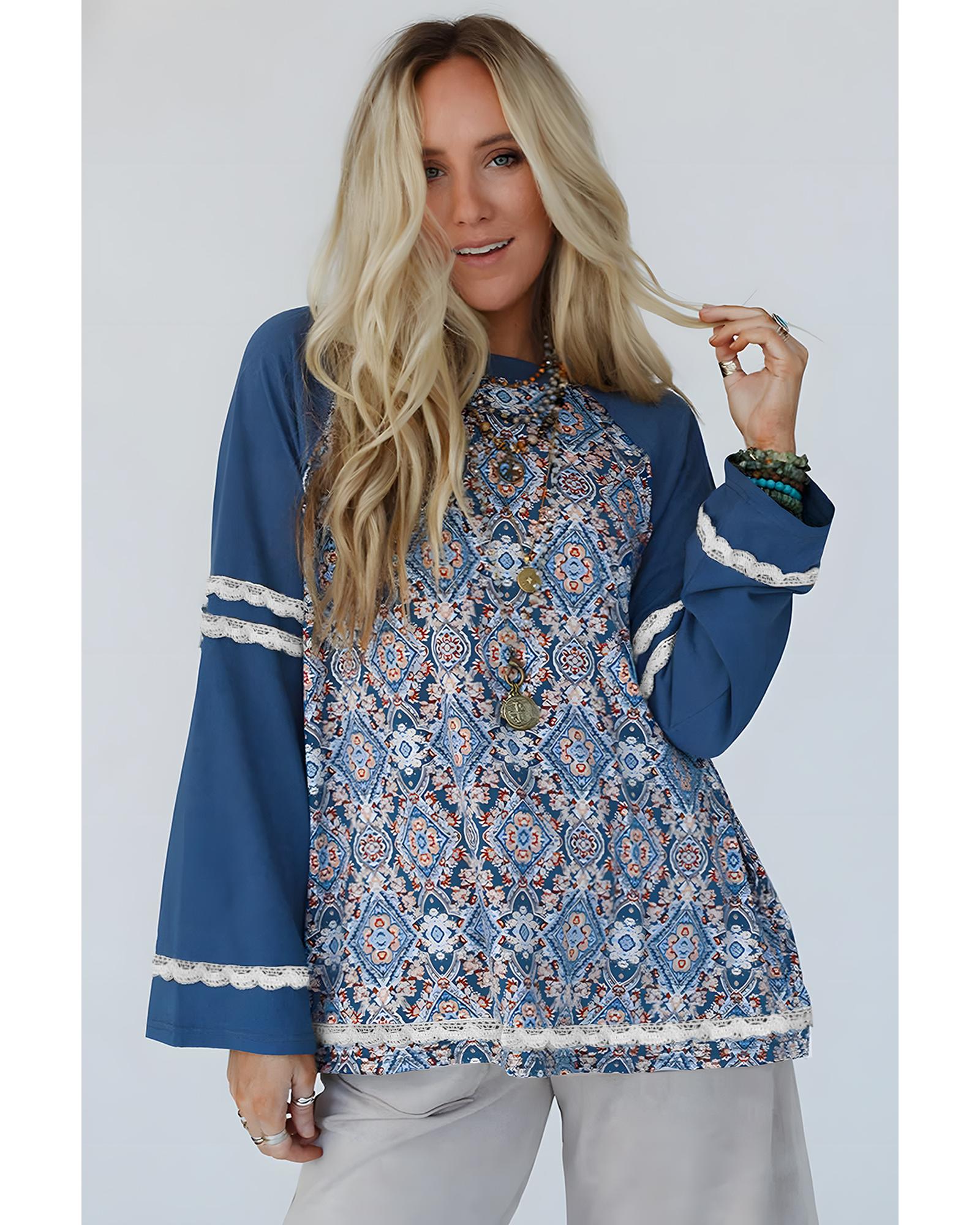 V539-AZEXDC25130215-P520-XL-202508271345-00 Blue Geometric Printed Lace Patchwork Ric Rac Raglan Long Sleeve Top - XL - Image 1