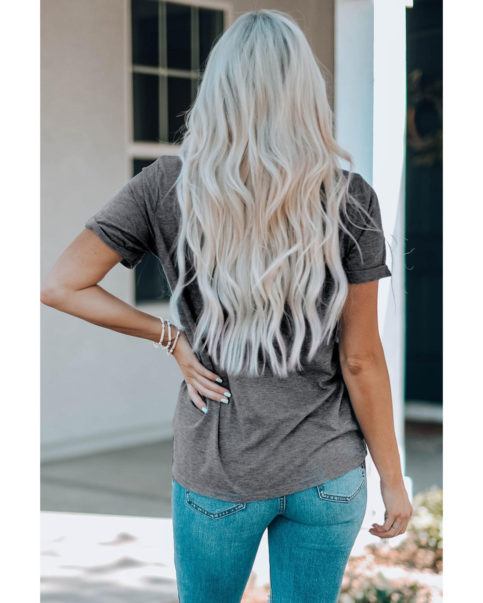 V539-AZEXDC25219858-11-2XL-202508261615-00 Azura Exchange Leopard Turquoise Bead Mama Graphic T-shirt - 2XL - Image 1