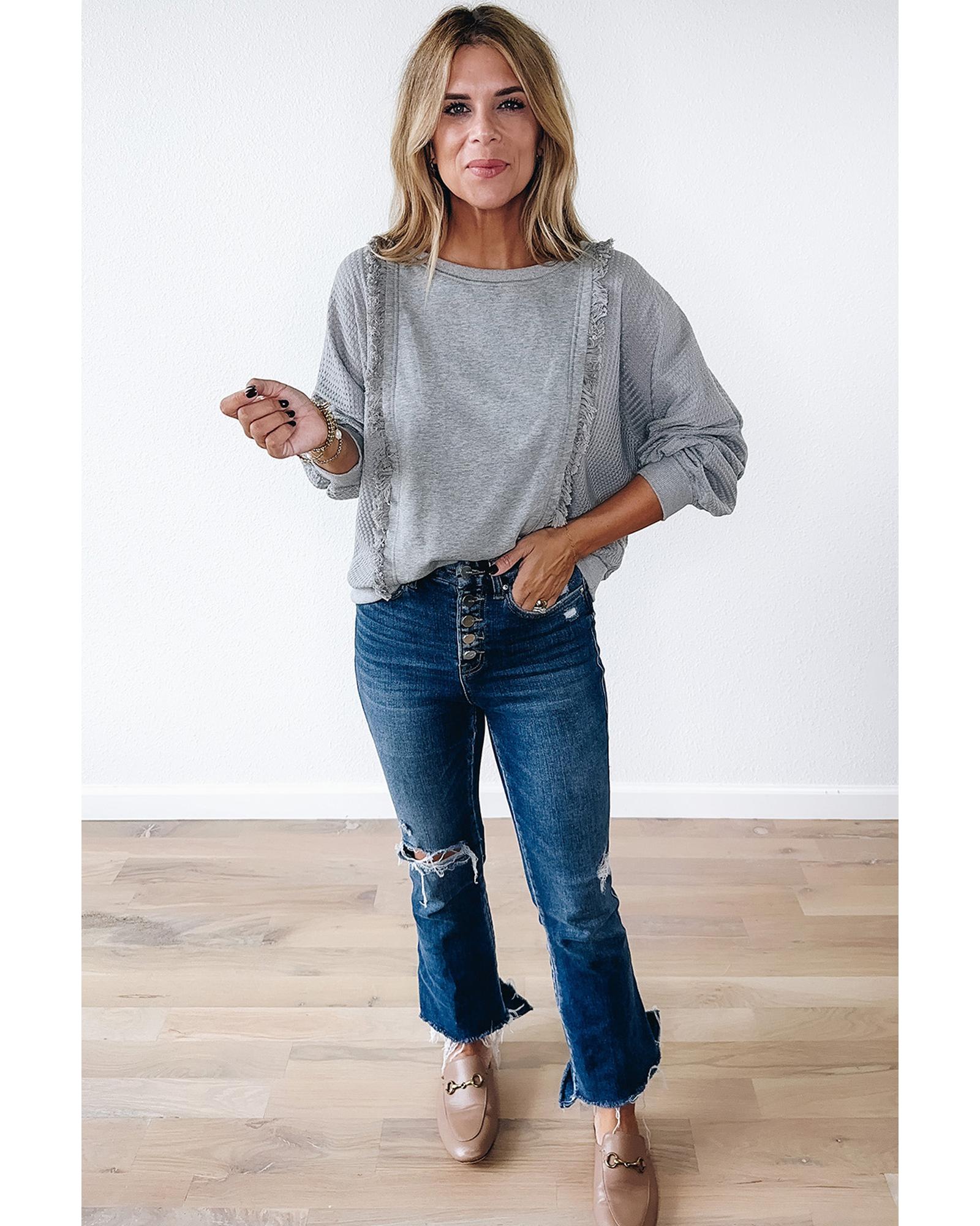 V539-AZEXDC25225888-P1011-L-202508271100-00 Light Grey Waffle Patchwork Long Sleeve Raw Hem Pullover Top - L - Image 1
