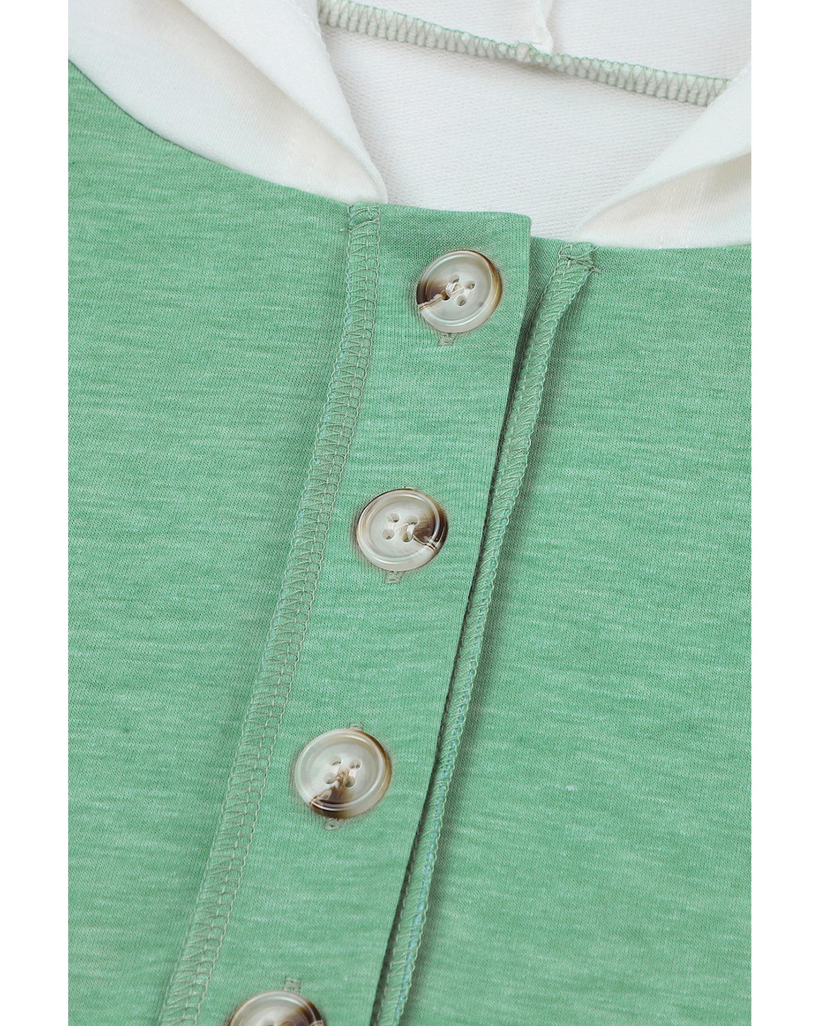 V539-AZEXDC25311943-7-M-202508261645-00 Azura Exchange Button Accent Colorblock Hoodie - M - Image 1