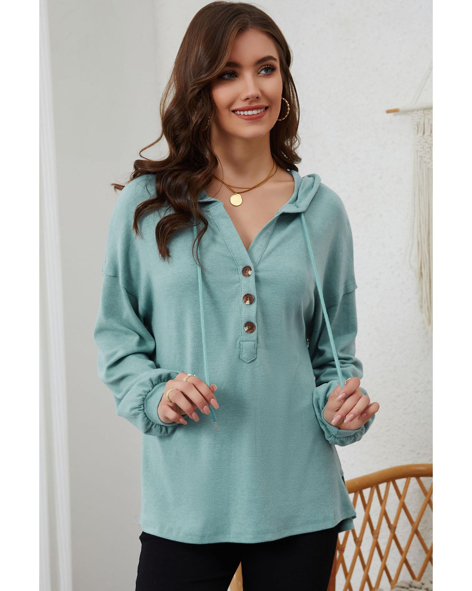 V539-AZEXDC2532714-9-L-202508262320-00 Azura Exchange High and Low Hem Hoodie with Buttoned Detail - L - Image 1