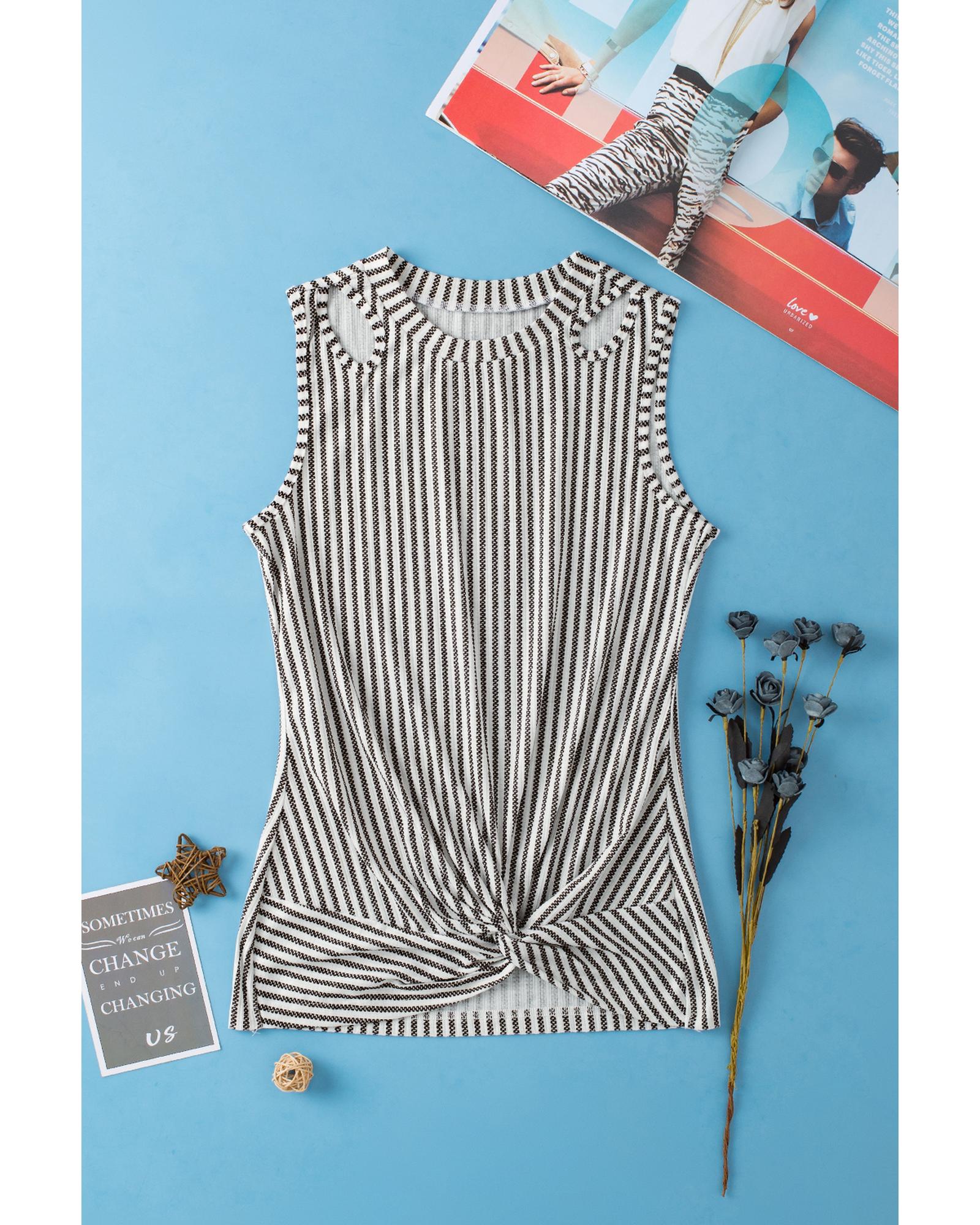 V539-AZEXDC25611933-P11-M-202508282345-00 Gray Striped Cutout Twist Front Tank Top - M - Image 1