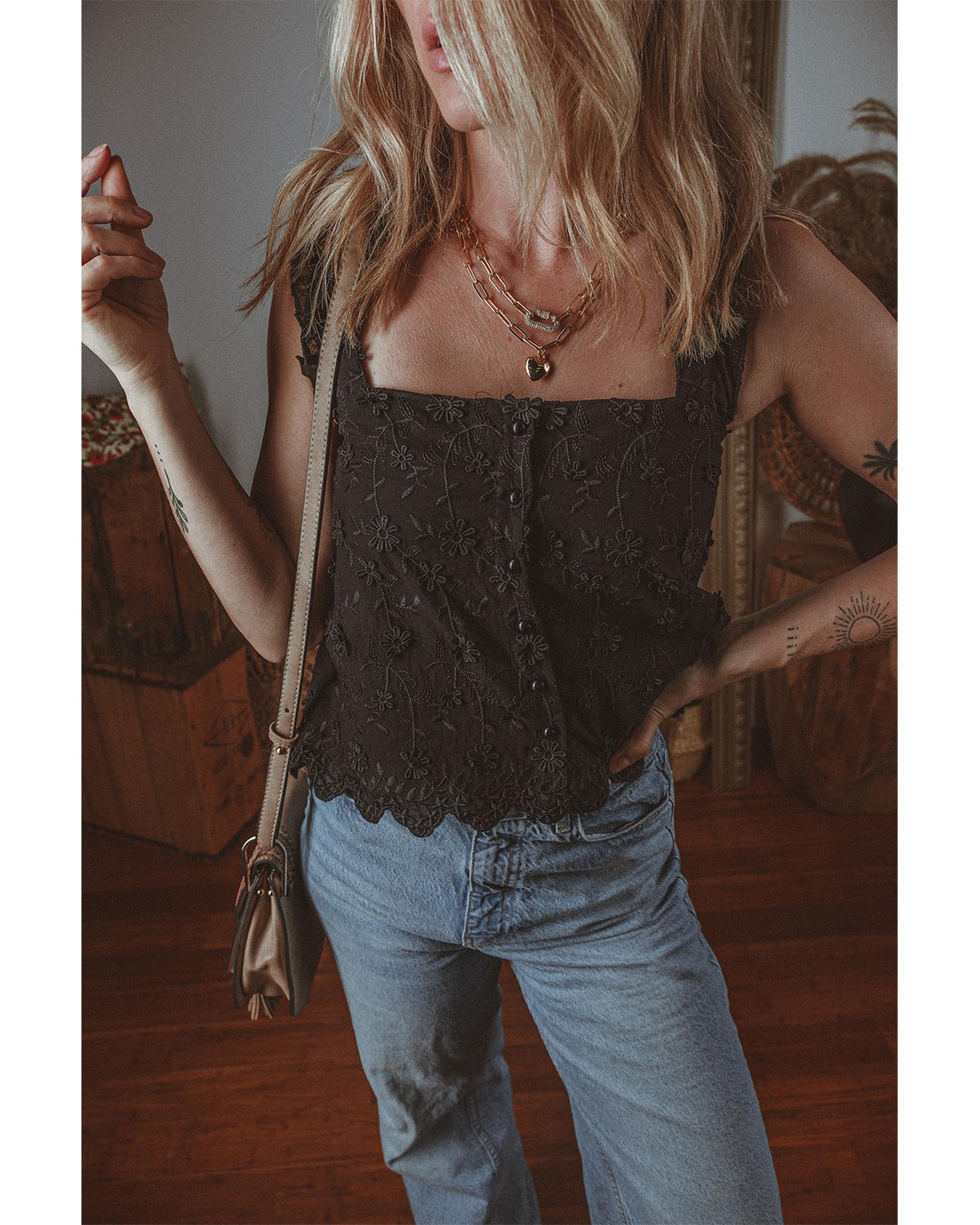 V539-AZEXDC25612666-P2-L-202508272110-00 Black Floral Embroidered Buttoned Square Neck Tank Top - L - Image 1
