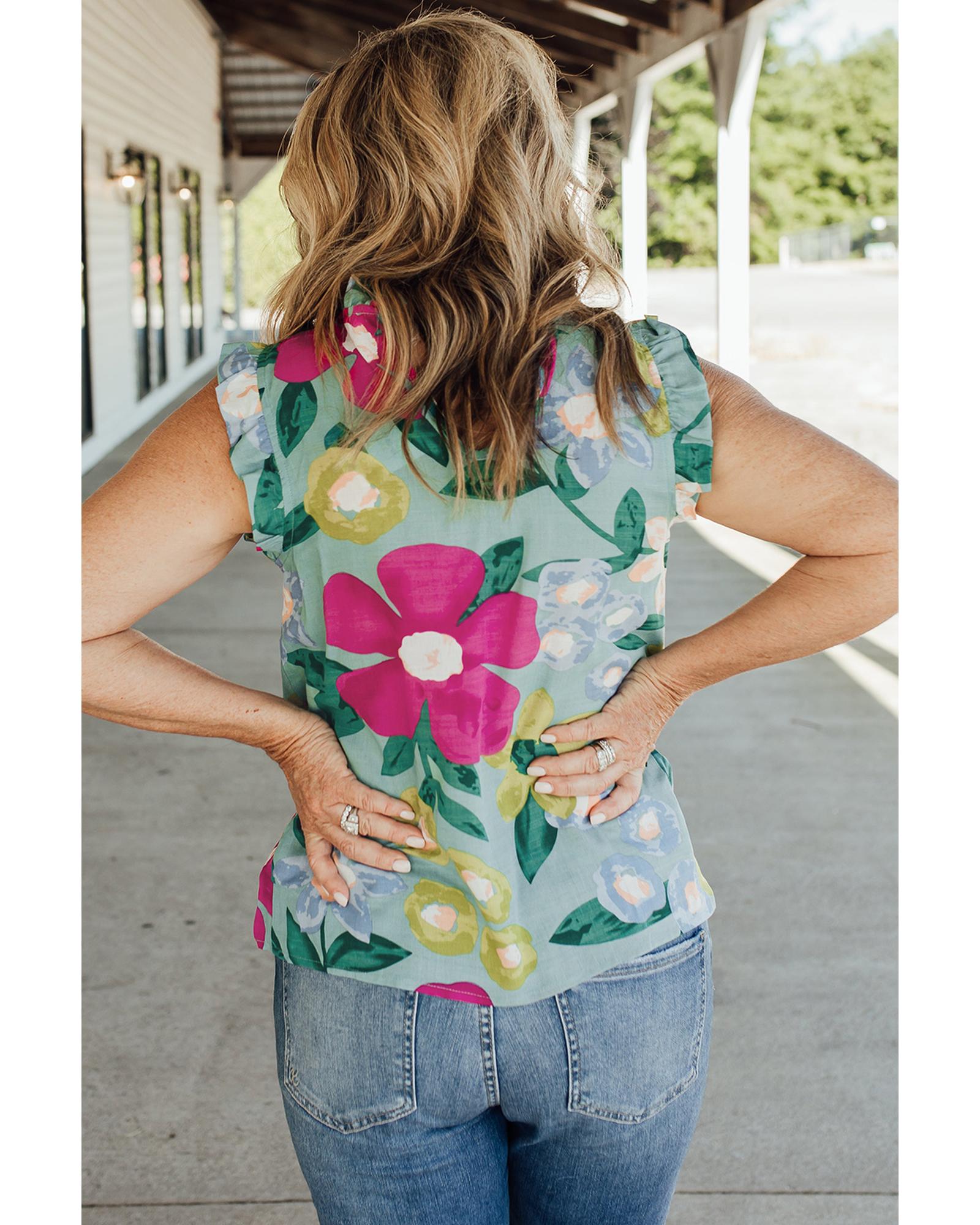 V539-AZEXDC2567978-9-M-202508281950-00 Green Floral Print Ruffle Trim Tank Top - M - Image 1