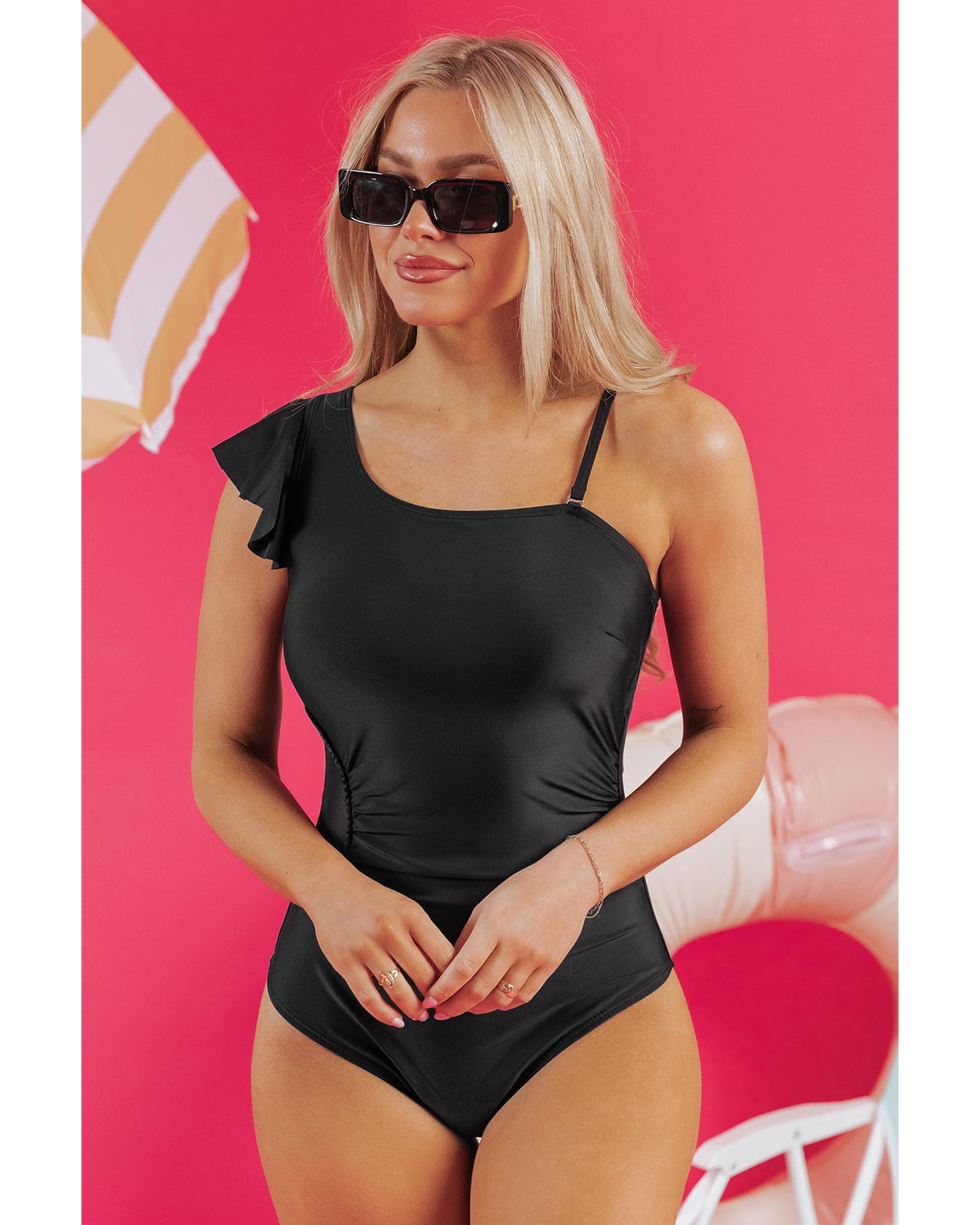 V539-AZEXDC444624-P2-2XL-202506141512-00 Black Asymmetric Ruffle Shoulder Pleated One Piece Swimsuit - 2XL - Image 1