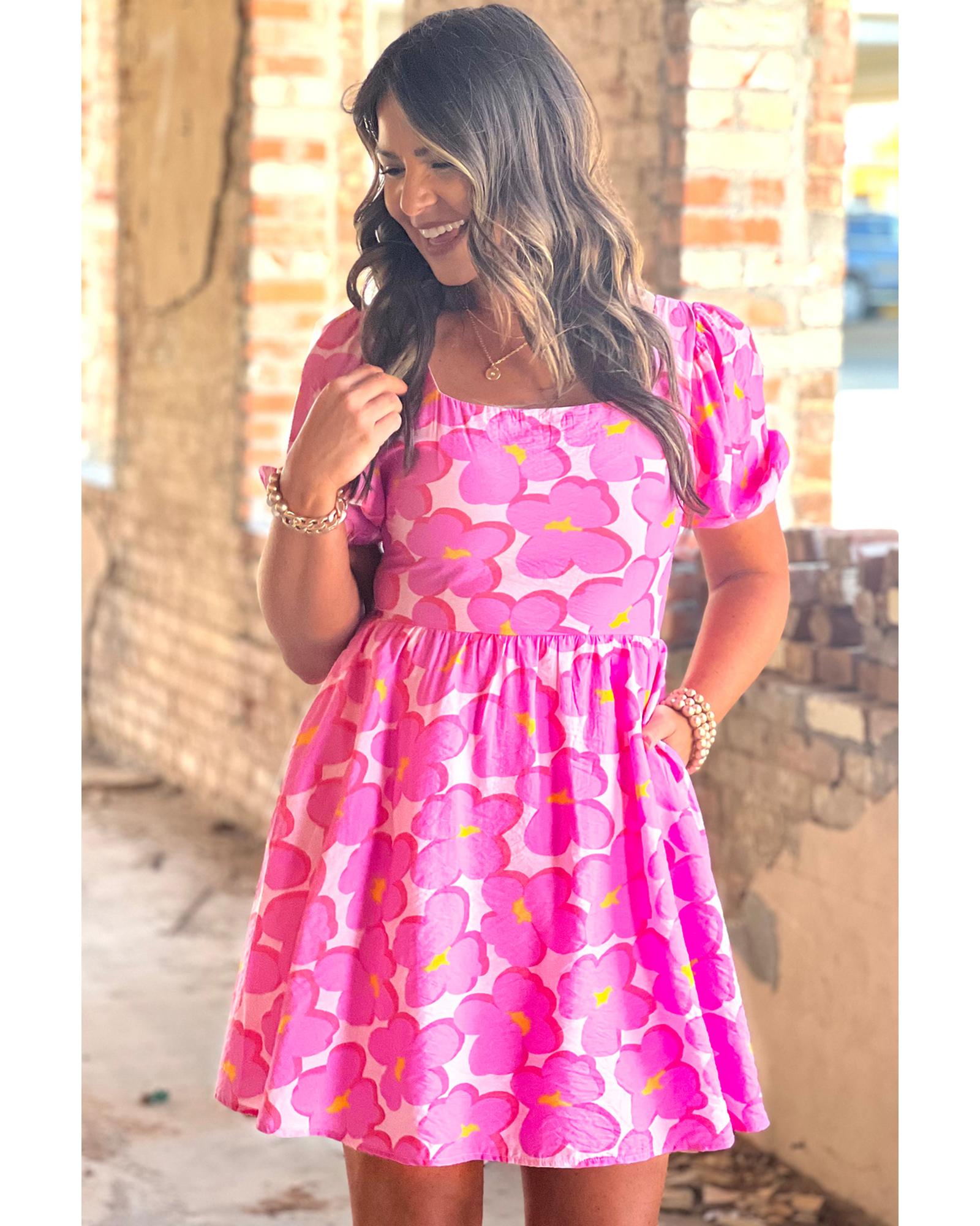 V539-AZEXDC6119332-P620-XL-202508281555-00 Rose Floral Print Square Neck Empire Waist Flowy Dress - XL - Image 1