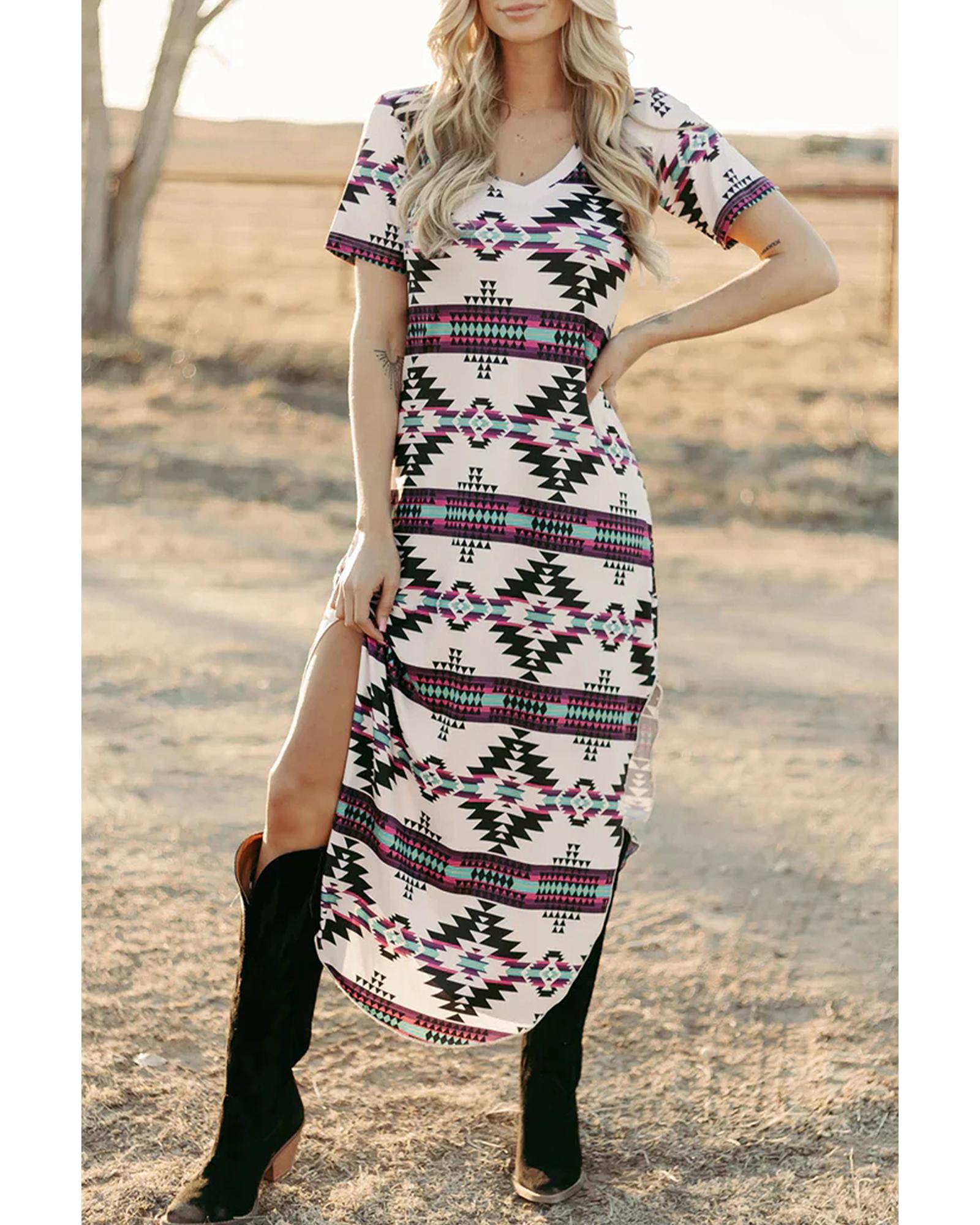 V539-AZEXDC6121135-P1520-L-202508292115-00 Beige Western Aztec Printed Long T-shirt Dress - L - Image 1