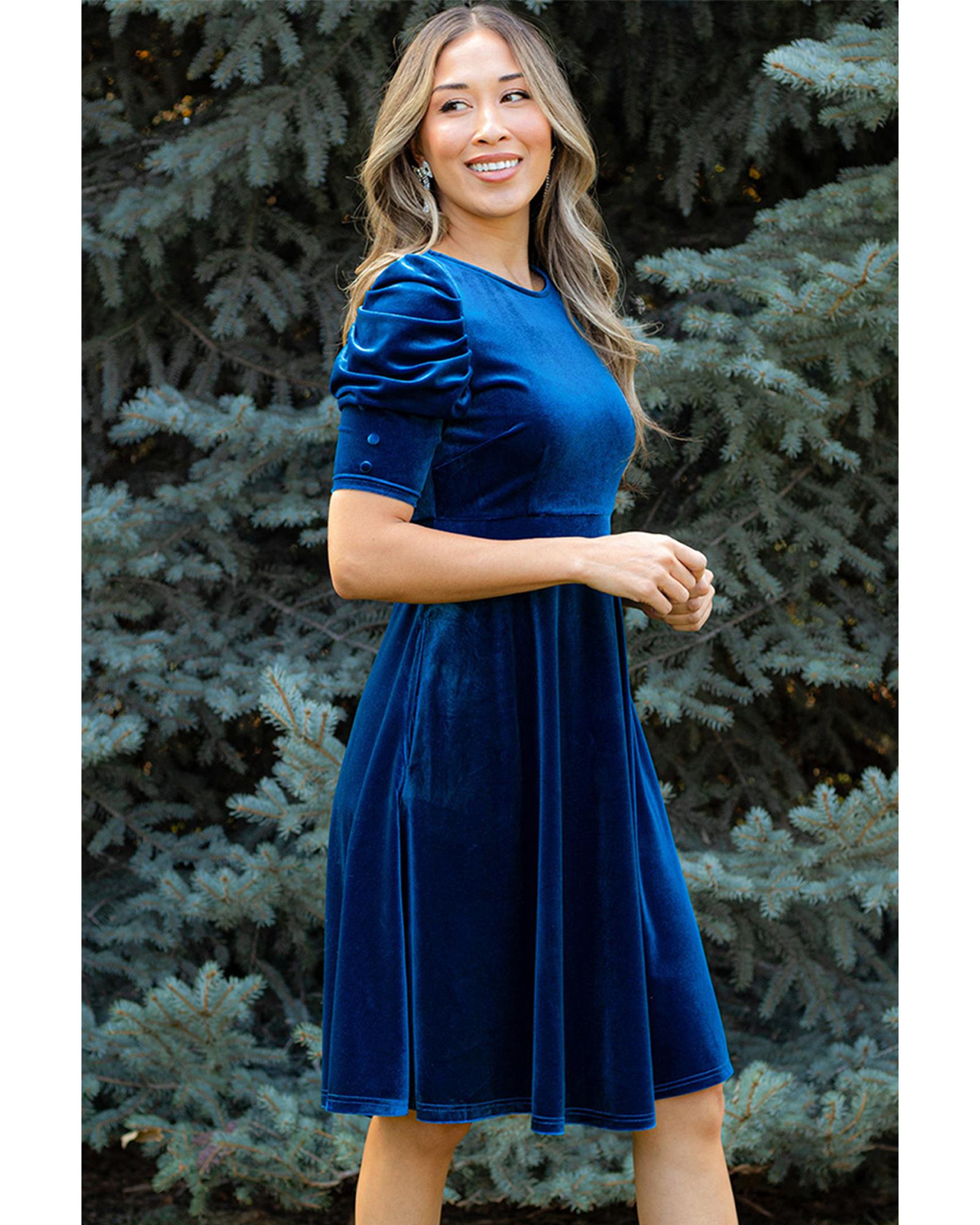 V539-AZEXDC6121939-P905-S-202506141715-00 Sail Blue Velvet Ruched Short Sleeve Pocketed Mini Dress - S - Image 1