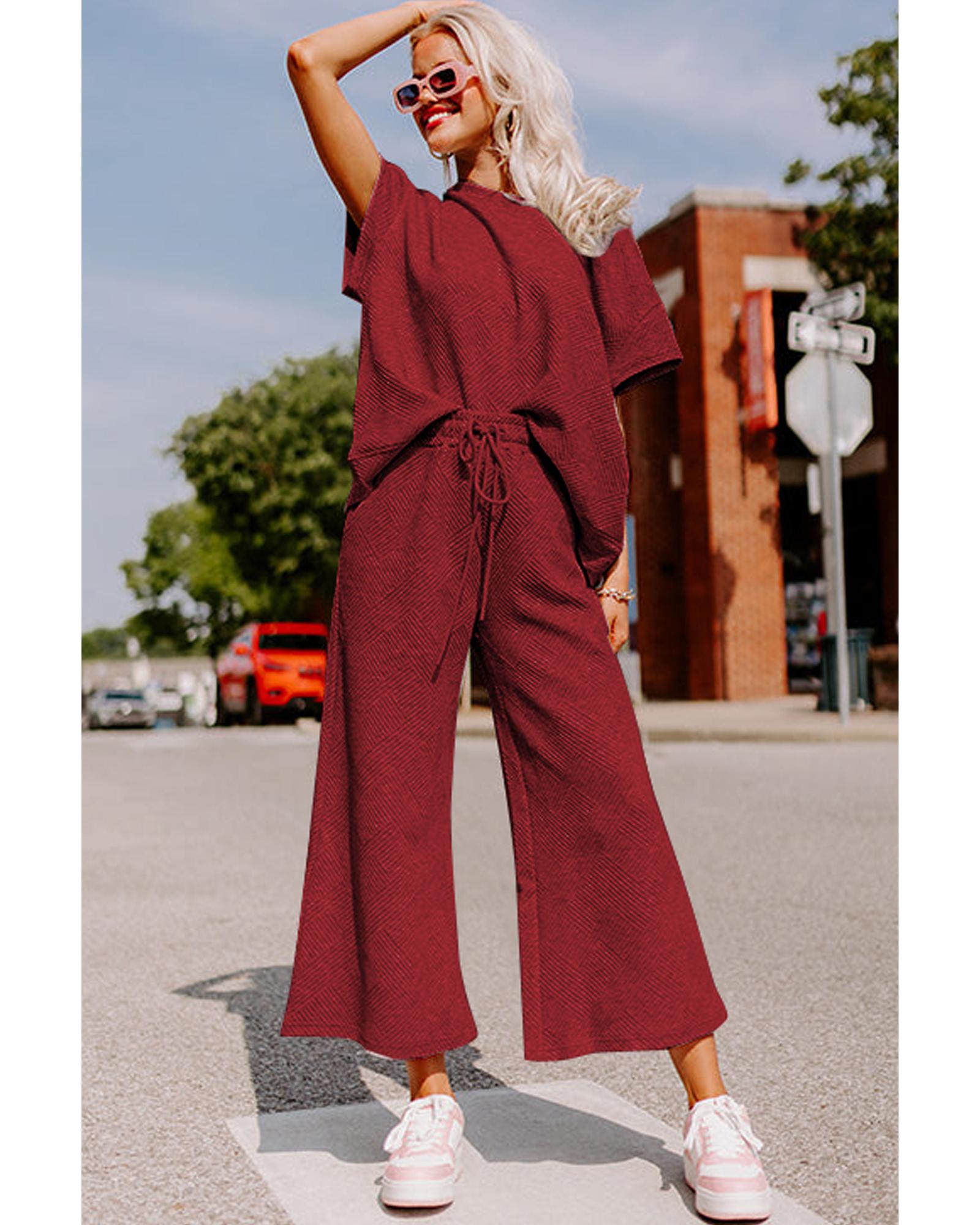 V539-AZEXDC625264-P403-S-202506142235-00 Red Dahlia Textured Loose Fit T Shirt and Drawstring Pants Set - S - Image 1