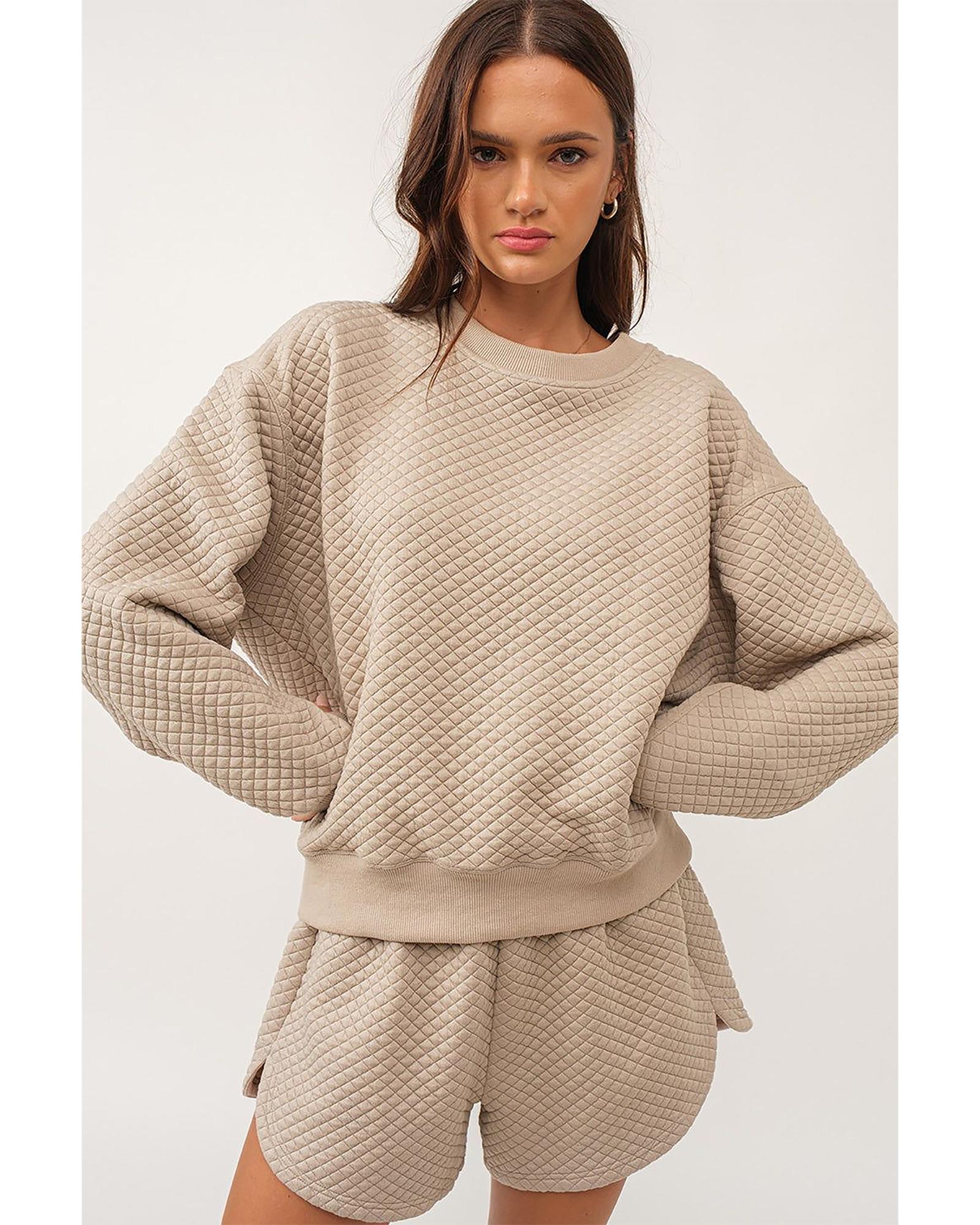 V539-AZEXDC626566-P6016-S-202506150316-00 Parchment Solid Color Quilted Long Sleeve Top and Shorts Set - S - Image 1