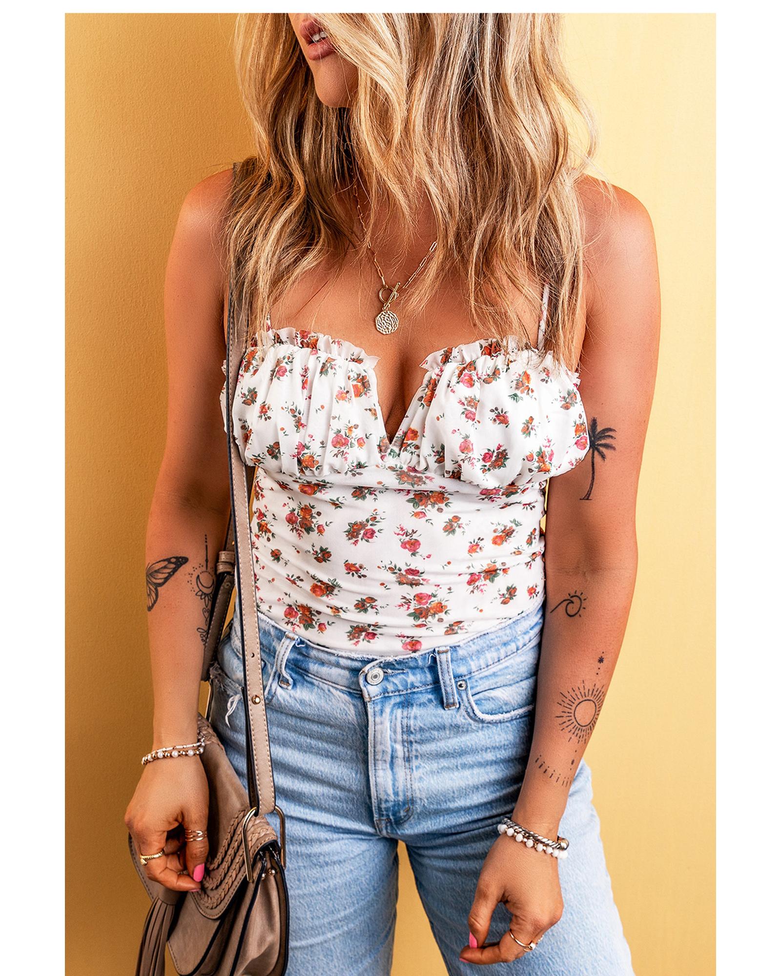 V539-AZEXDC6421729-P120-XL-202508300150-00 White Floral V Cut Frilled Trim Spaghetti Straps Bodysuit - XL - Image 1