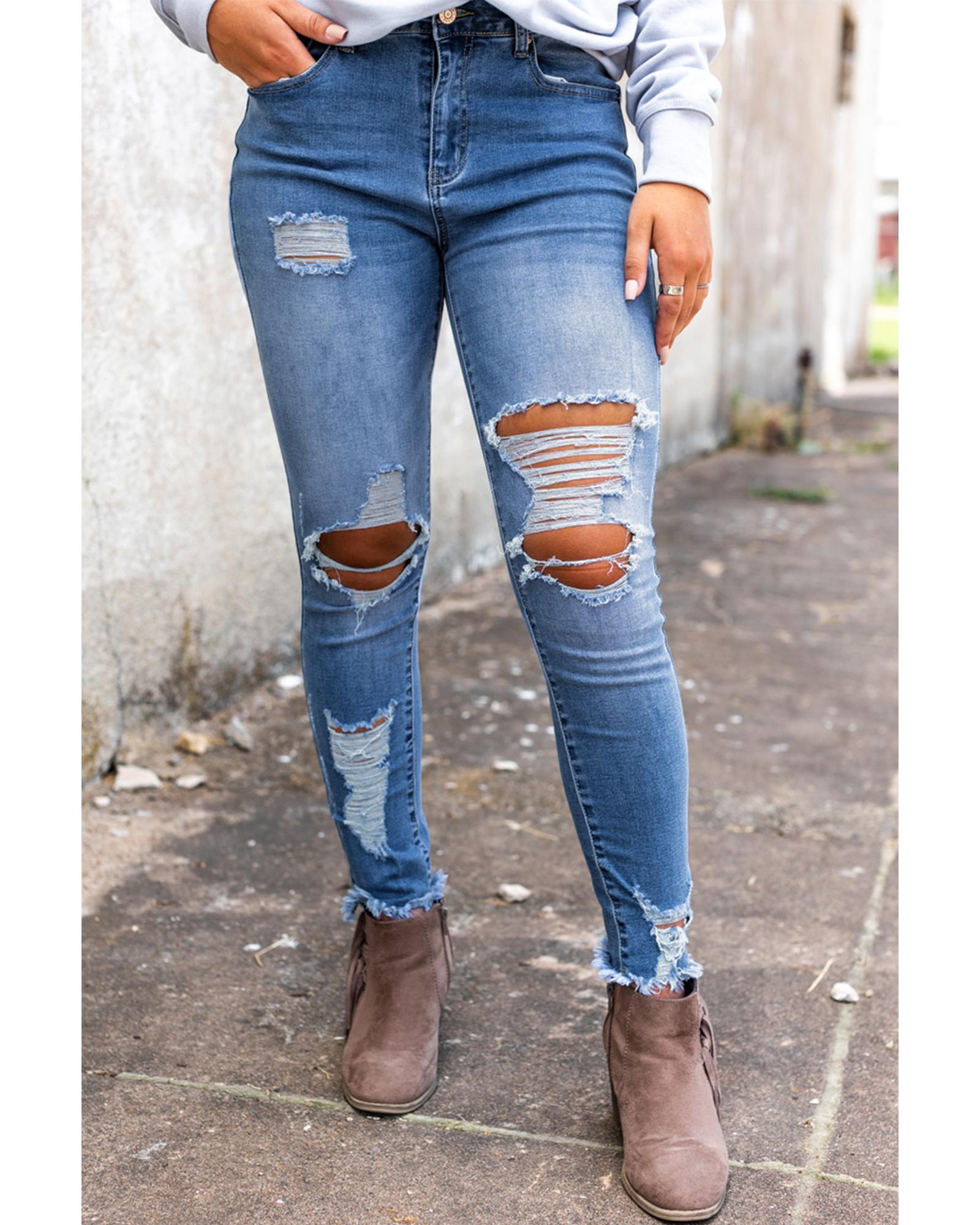V539-AZEXDC782601-4-L-202508261405-00 Azura Exchange Distressed Skinny Jeans - L - Image 1