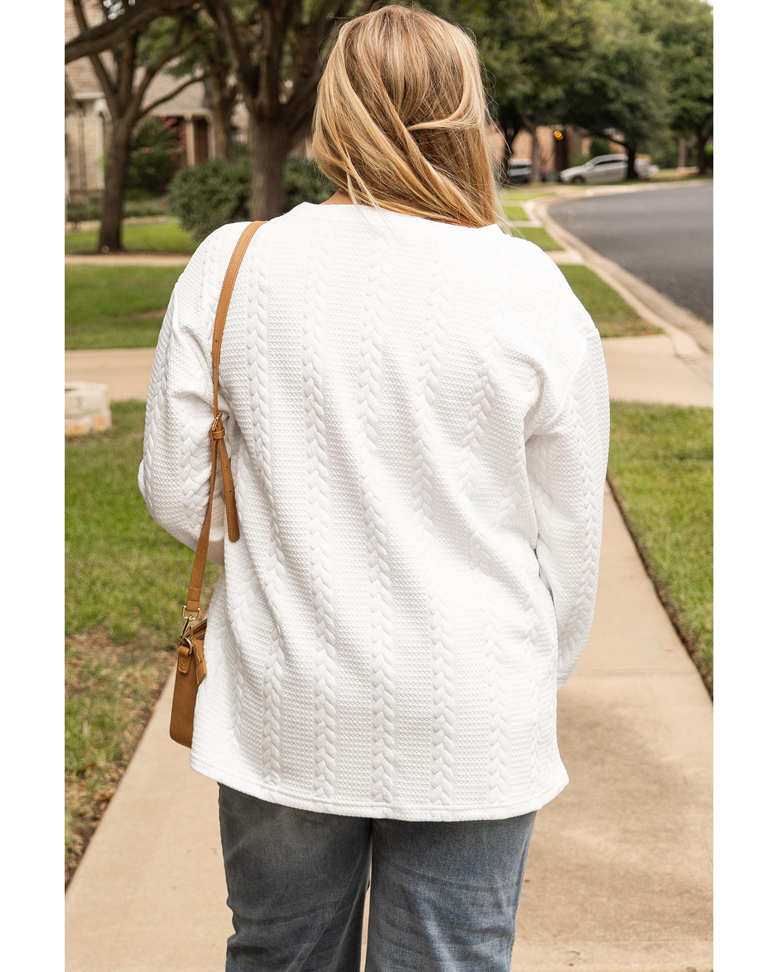 V539-AZEXPL25128303-P1-2X-202508311340-00 White Cable Textured Loose Plus Size Sweatshirt - 2X - Image 1