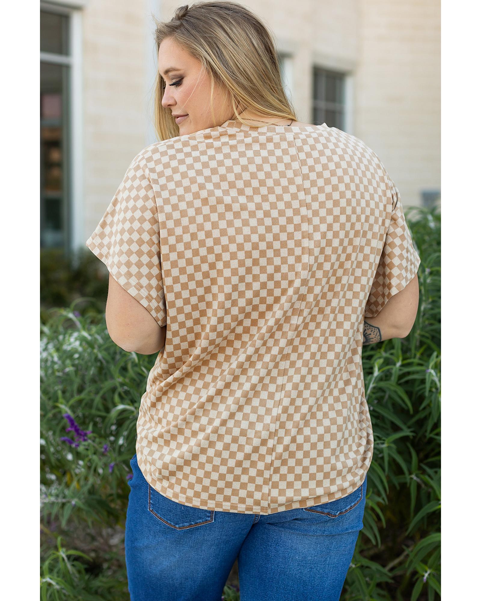 V539-AZEXPL2521376-P1620-3X-202506182237-00 Khaki Checkerboard Short Batwing Sleeve Round Neck Plus Size T Shirt - 3X - Image 1