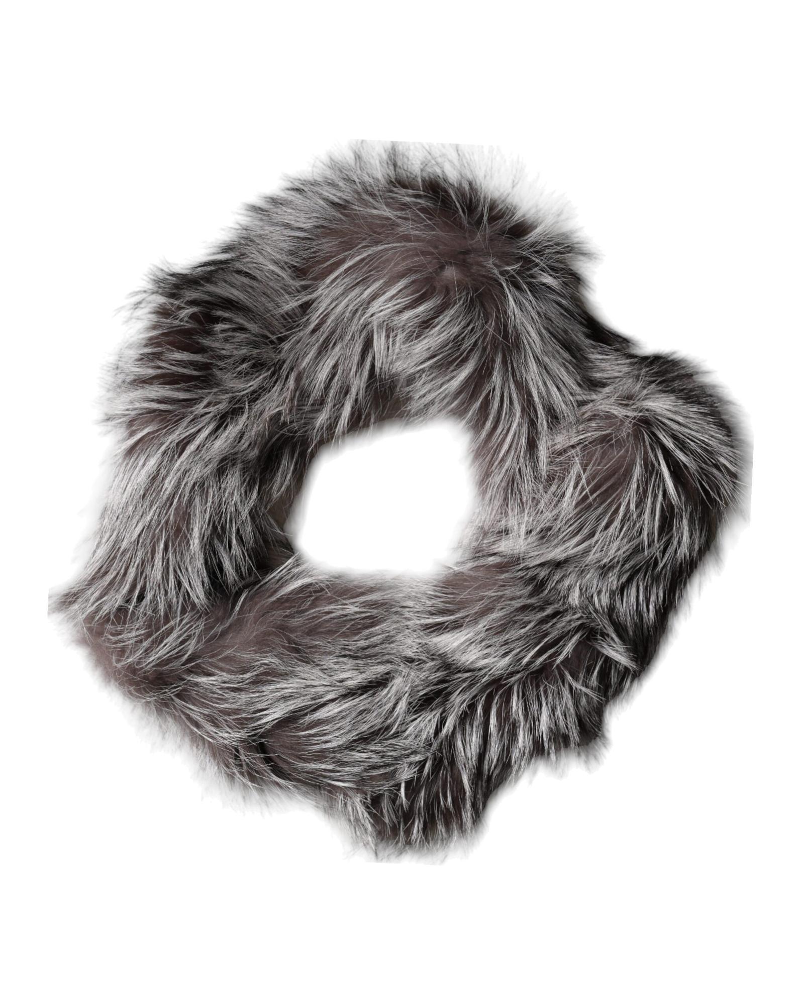 V539-MS7118-202506171010-00 Dolce & Gabbana Women's Gray Fox Fur Neck Wrap Warmer Winter Scarf - One Size - Image 1