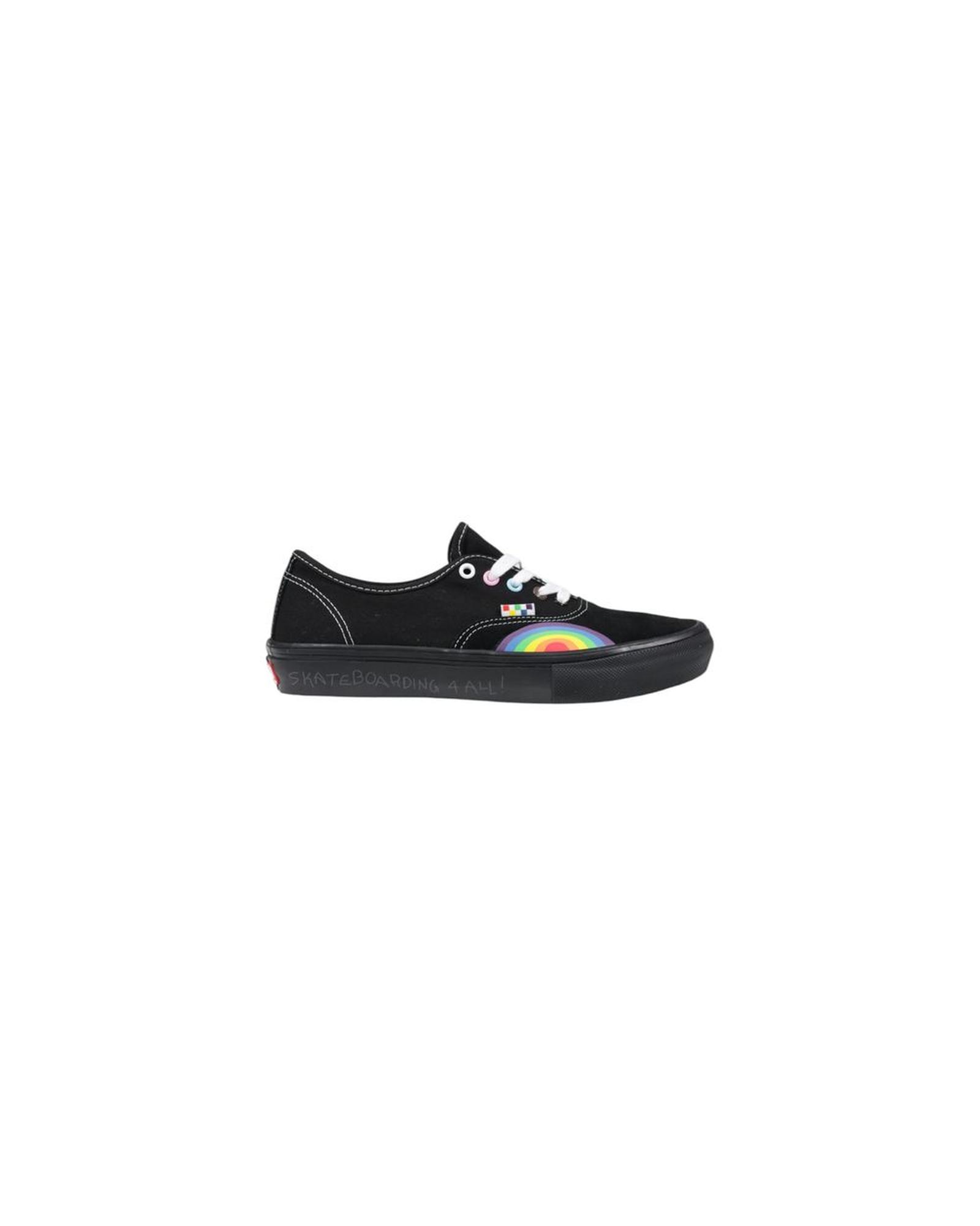 V539-VA-15782100009-EU405US105-202506181354-00 Vans Women's Black Suede Sneaker - 40.5 EU - Image 1