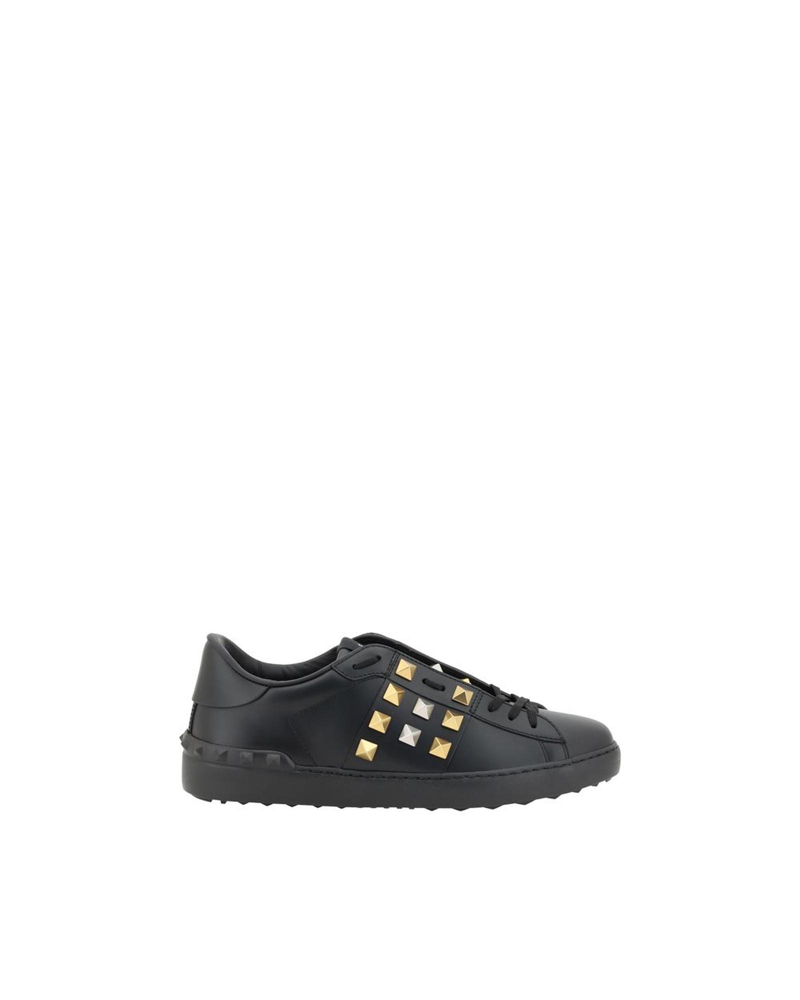 V539-VA-6Y2S0931GDLRJH-EU425US95-202506181653-00 Valentino Garavani Men's Rockstud Sneakers - 42.5 EU - Image 1